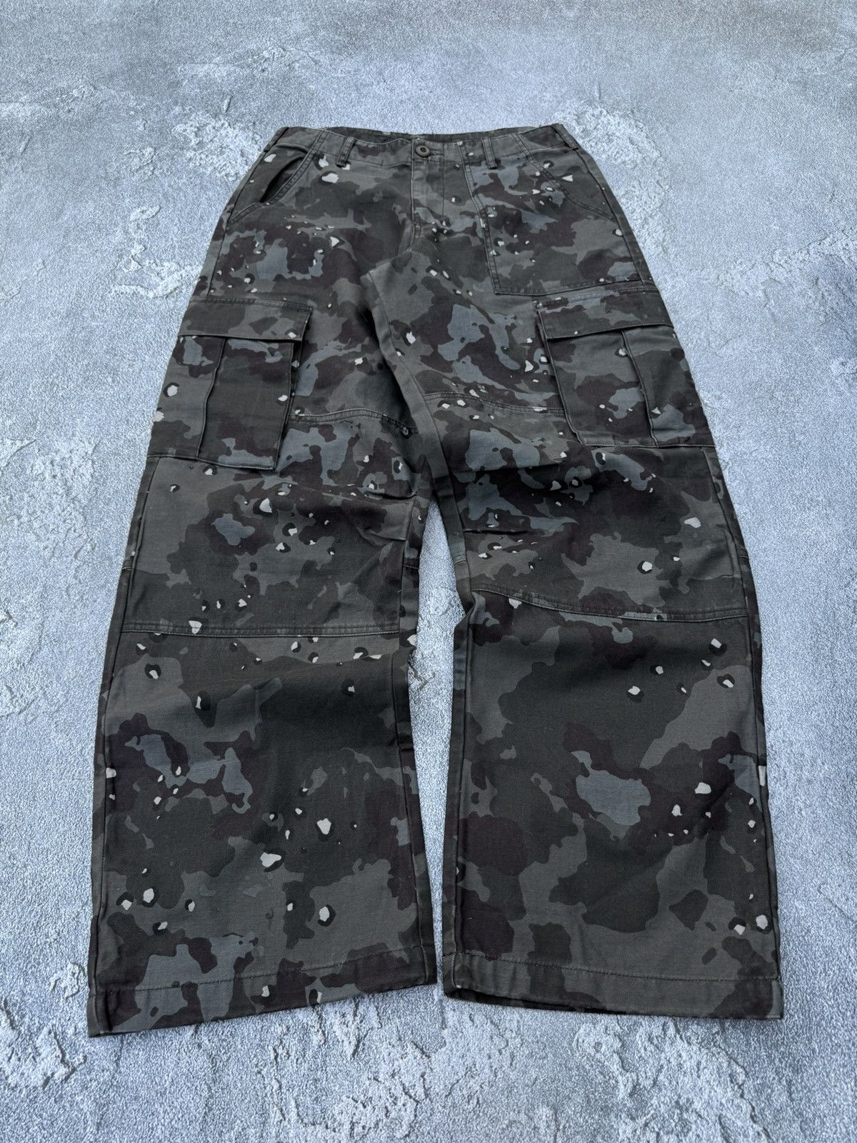 Kith NWT Kith Jaden Midnight Cookie Camo Logo Wide Aviator Pants Size US 30 / EU 46 - 2 Thumbnail