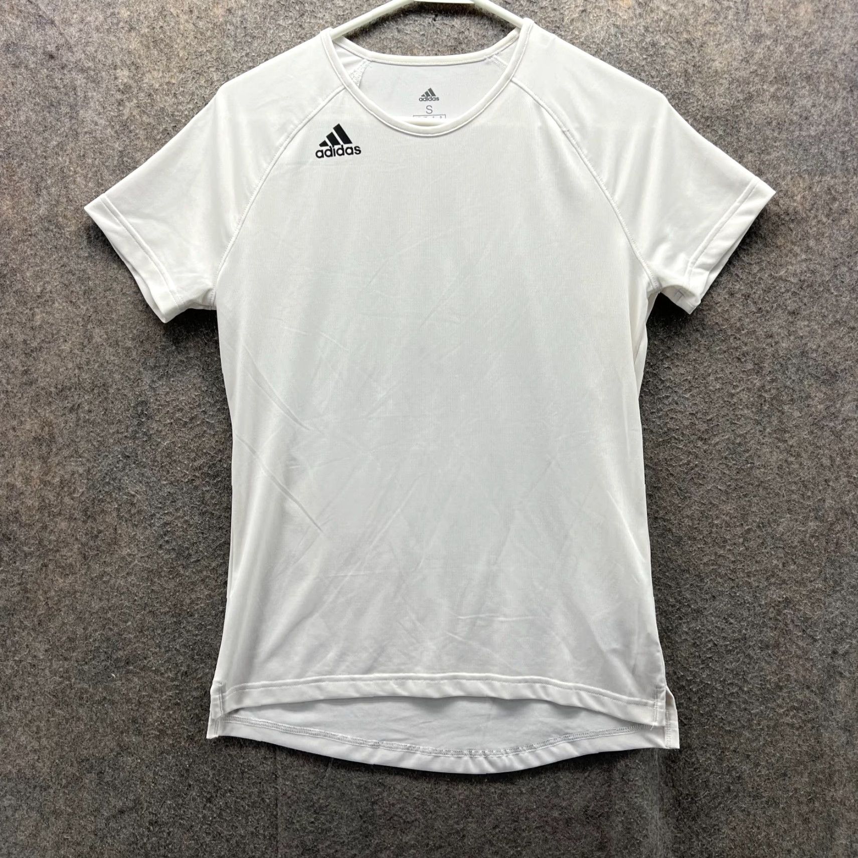 Adidas Adidas Shirt Women Small Jersey T-Shirt White Short Sleeve Round Neck Pullover Regular Size S Sports Gym Trefoil Vintage No Size S / US 4 / IT 40 - 2 Thumbnail