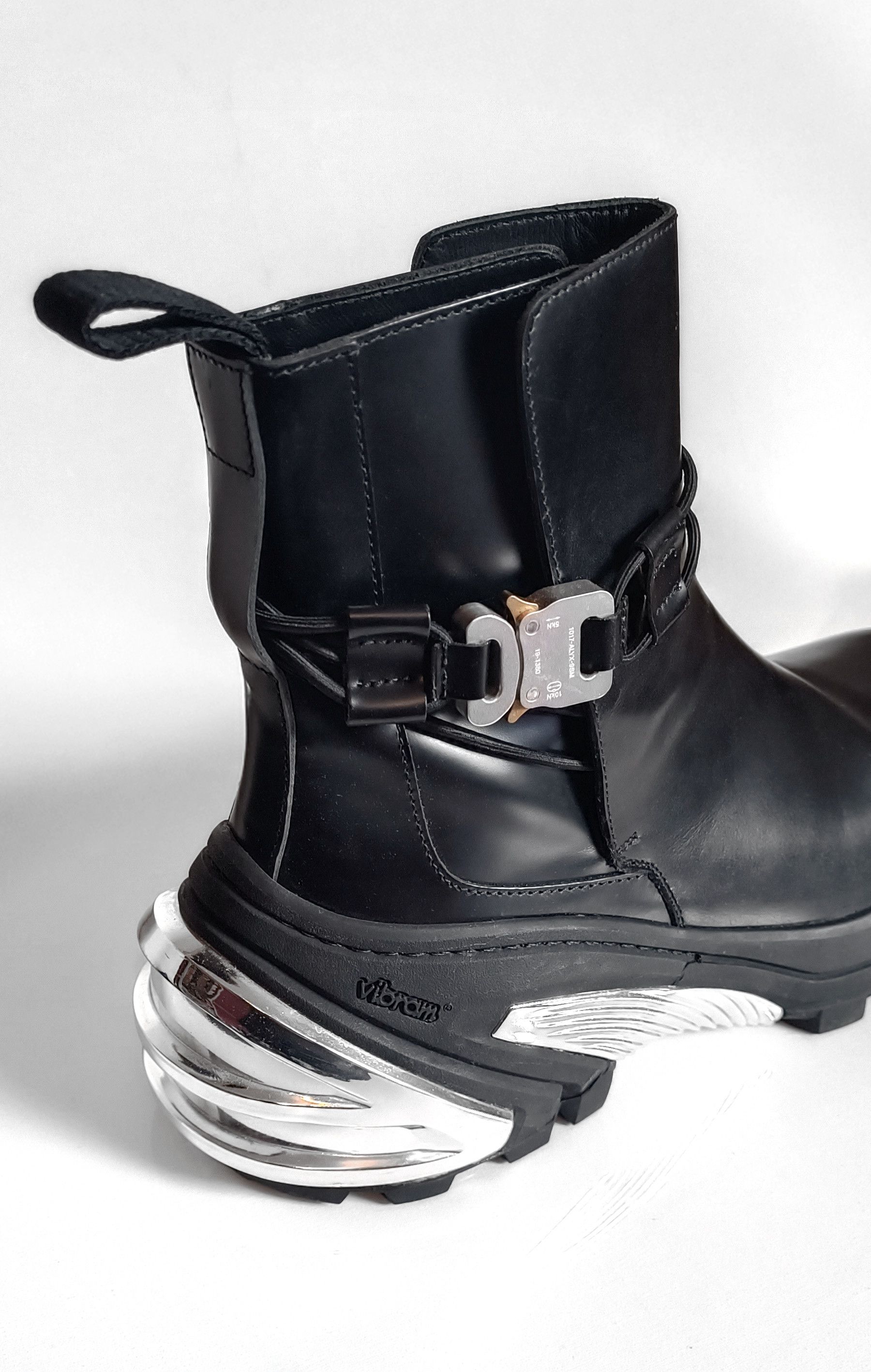 1017 ALYX 9SM 1017 ALYX 9SM Leather and Silver-Tone Chelsea Boots 'Black' Size US 11 / EU 44 - 14 Thumbnail