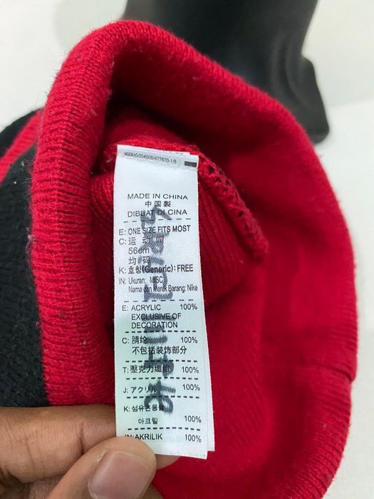 Nike Nike Stripe Beanie Hat Size ONE SIZE - 7 Thumbnail