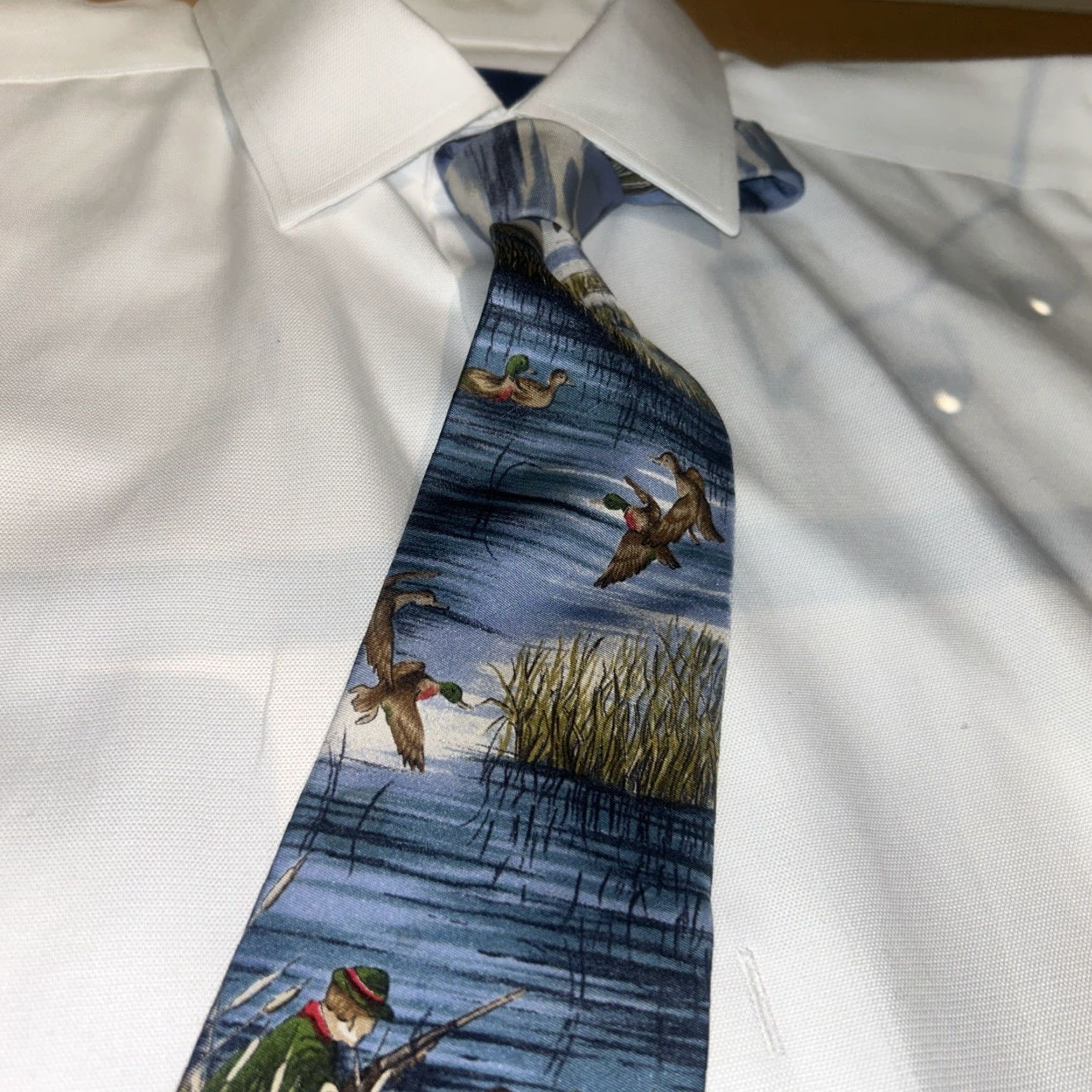 Lands' End Lands' End Silk Necktie Ducks Hunting Scene Hand Sewn Made In USA Men's Tie Blue 57"-60" Silk Woven Hunter Duck Handmade Tie Mens Size ONE SIZE - 5 Thumbnail