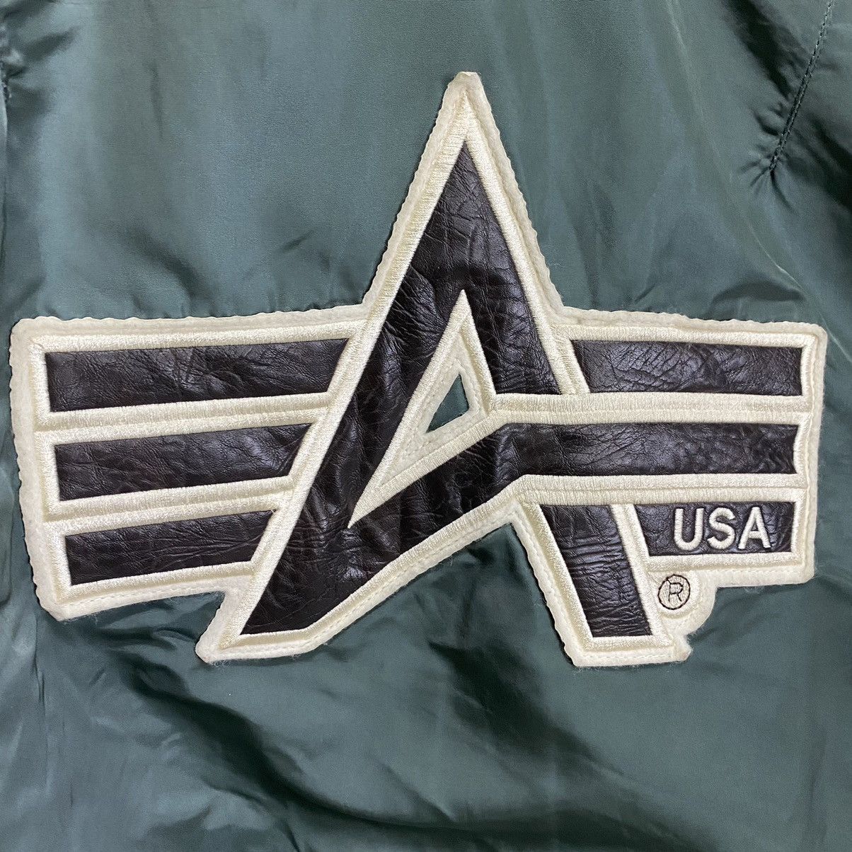 Alpha Industries Alpha Industries reversable bomber jacket Size US L / EU 52-54 / 3 - 16 Thumbnail
