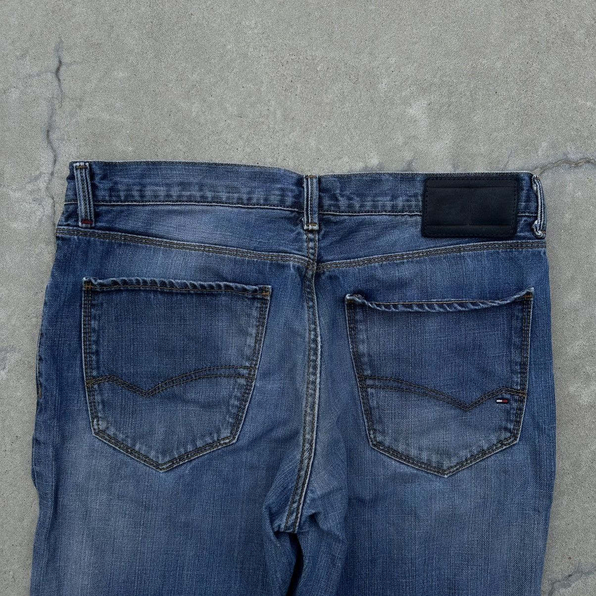 Tommy Hilfiger × Vintage Vintage Tommy Hilfiger Jeans W34xL32 Old Money Pants Size US 34 / EU 50 - 6 Thumbnail