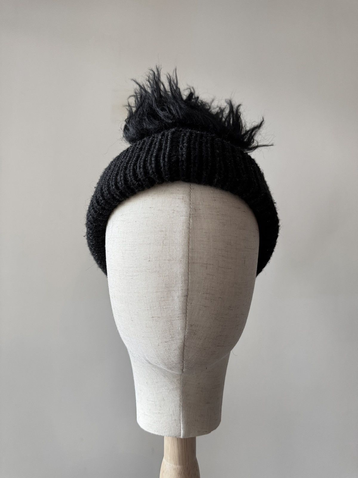 Prada Prada AW19 Mohawk Wool Beanie Size 32 - 2 Thumbnail