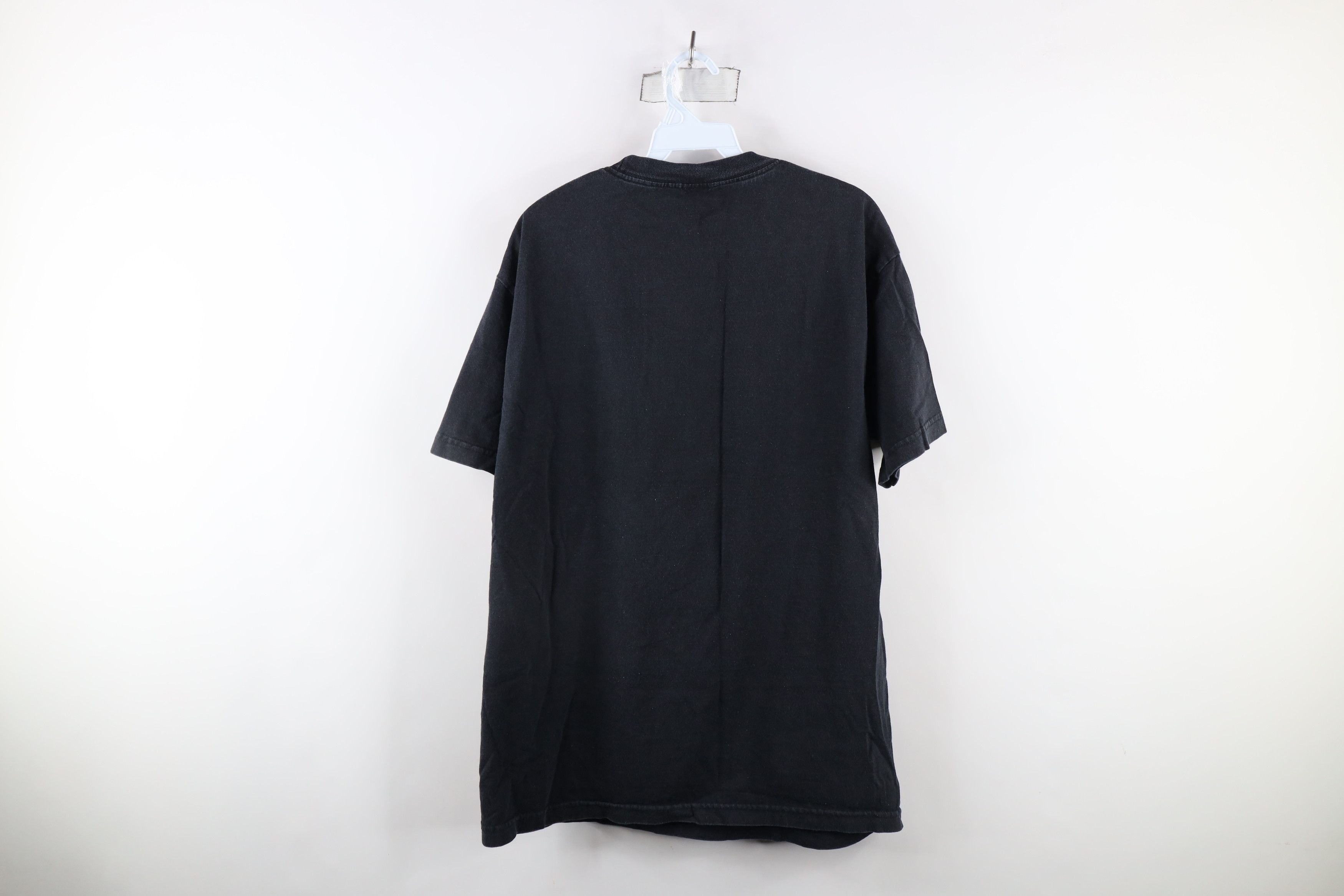 Vintage Vintage Y2K Hemi Heart Tribal Short Sleeve T-Shirt Black Size US L / EU 52-54 / 3 - 8 Thumbnail