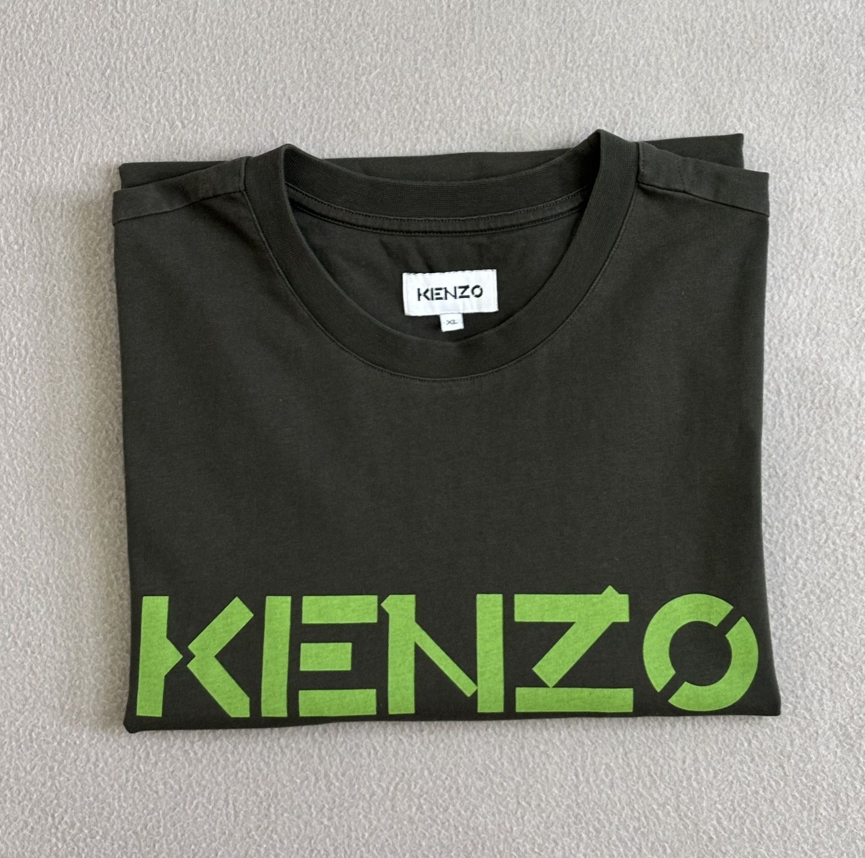 Kenzo T-Shirt Kenzo Logo Size XL Size US XL / EU 56 / 4 - 15 Thumbnail