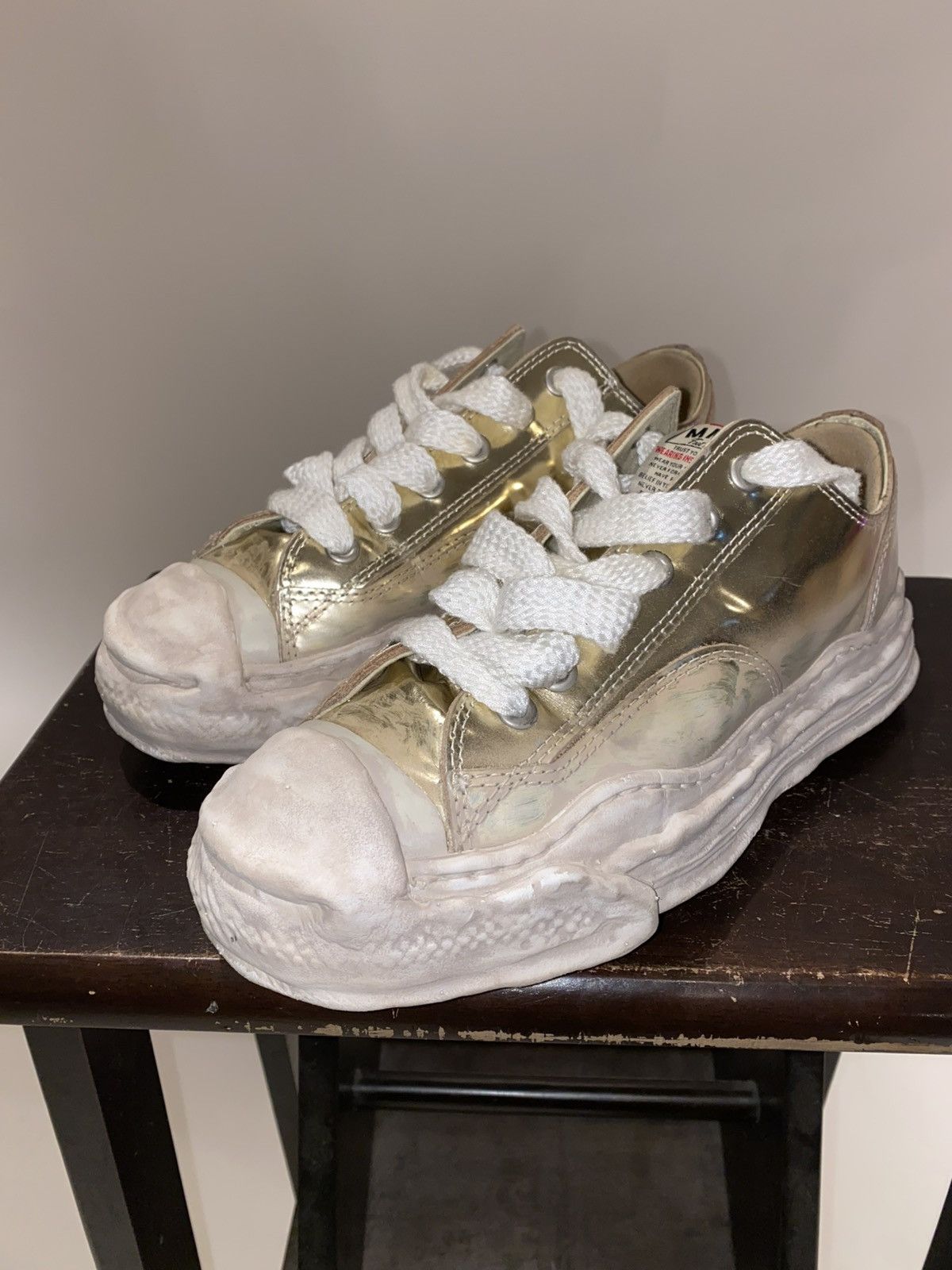 Mihara Yasuhiro Off-Gold Hank Sole Low Sneakers Size 8