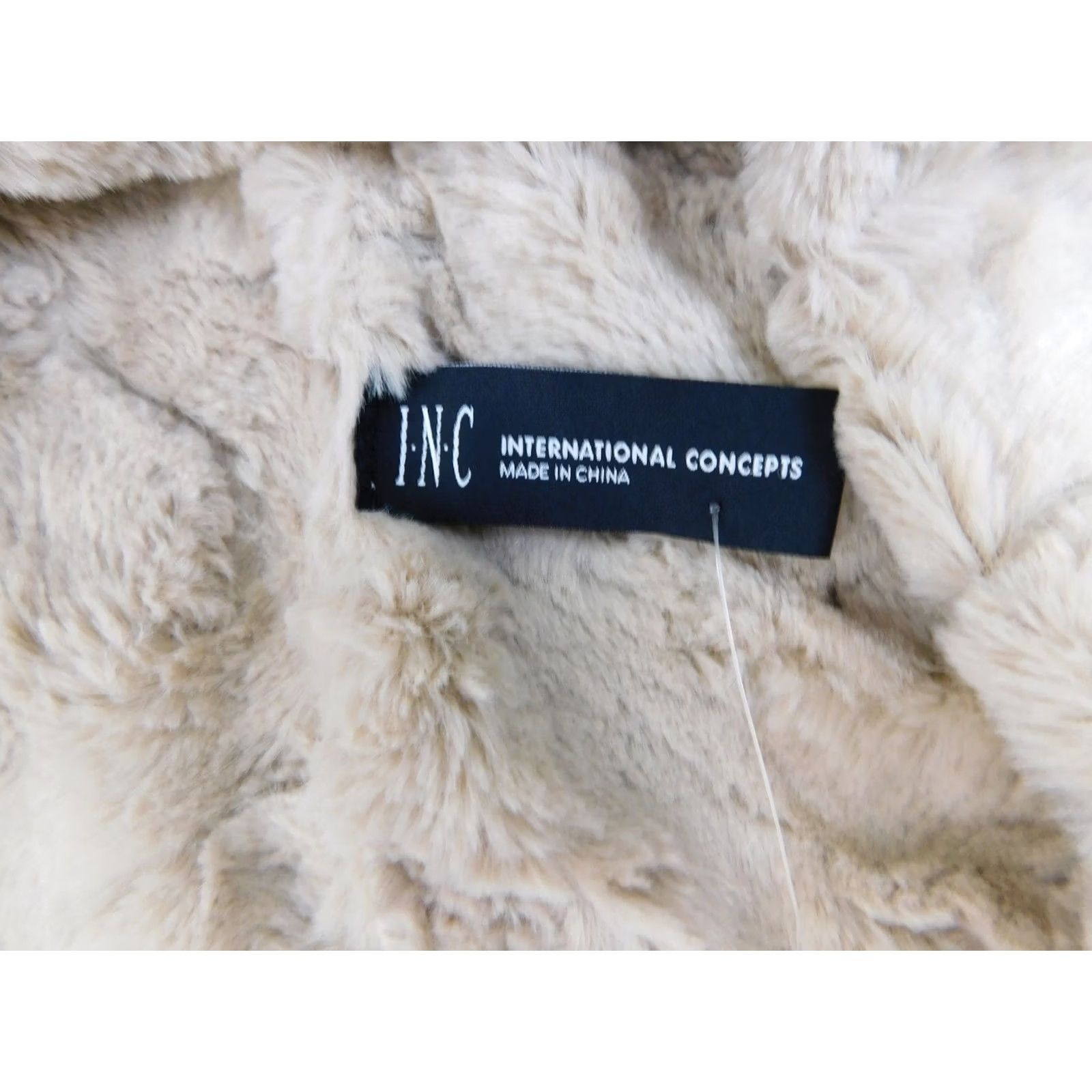 Vintage INC International Concepts Beaded Faux Fur Cowl Neck Scarf Beige Women Scarf 14" x 10" Faux Fur Neck Warmer 100% Polyester INC26164A Size ONE SIZE - 4 Thumbnail