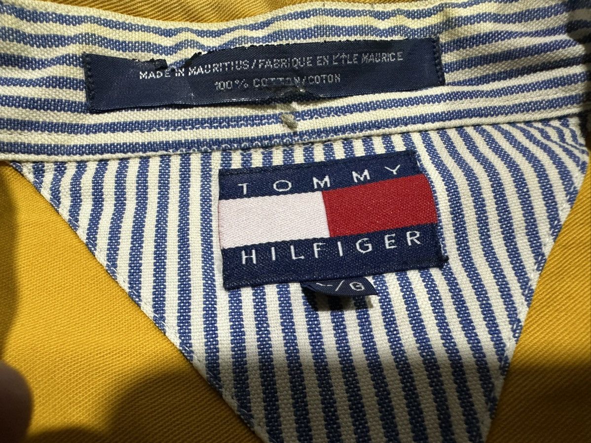 Tommy Hilfiger 🔥Vintage Tommy Hilfiger Shirt Ls Double Pockets Crest Logo Size US L / EU 52-54 / 3 - 9 Thumbnail