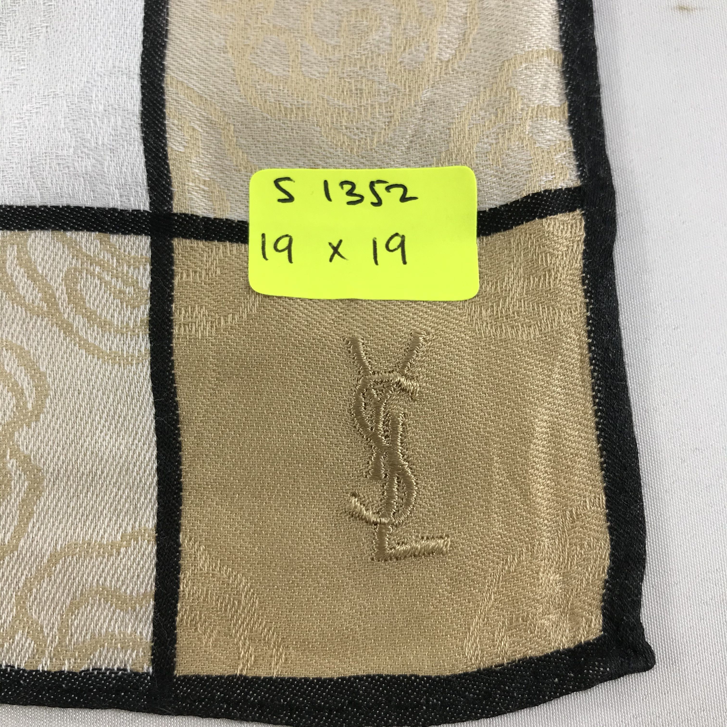 Vintage × Yves Saint Laurent Yves Saint Laurent Bandana / Handkerchief/Neckerchief -S1352 Size ONE SIZE - 5 Thumbnail