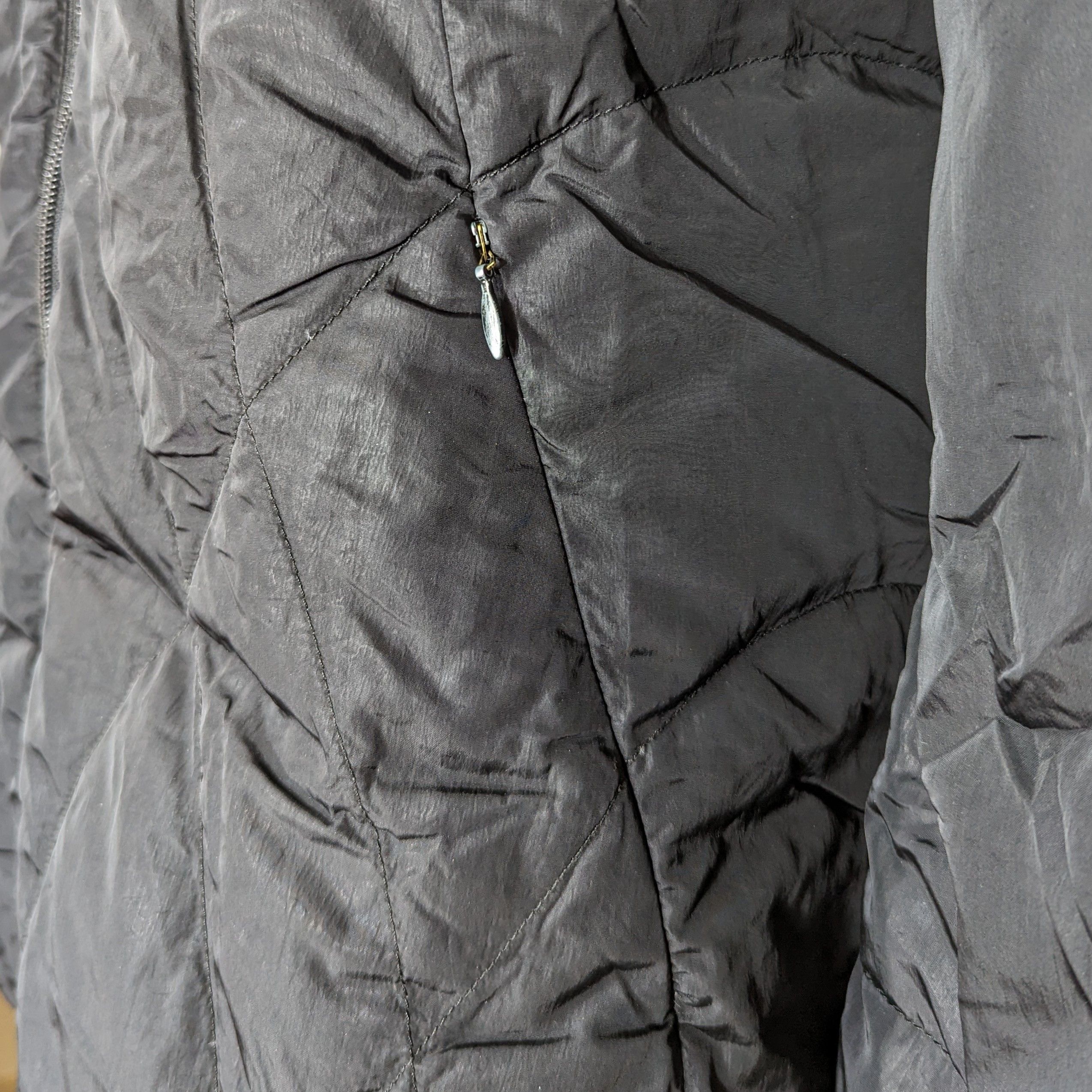 Moncler Vintage Moncler Women Down Long Jacket 1 XS - S Luxury Brand Size US S / EU 44-46 / 1 - 20 Thumbnail