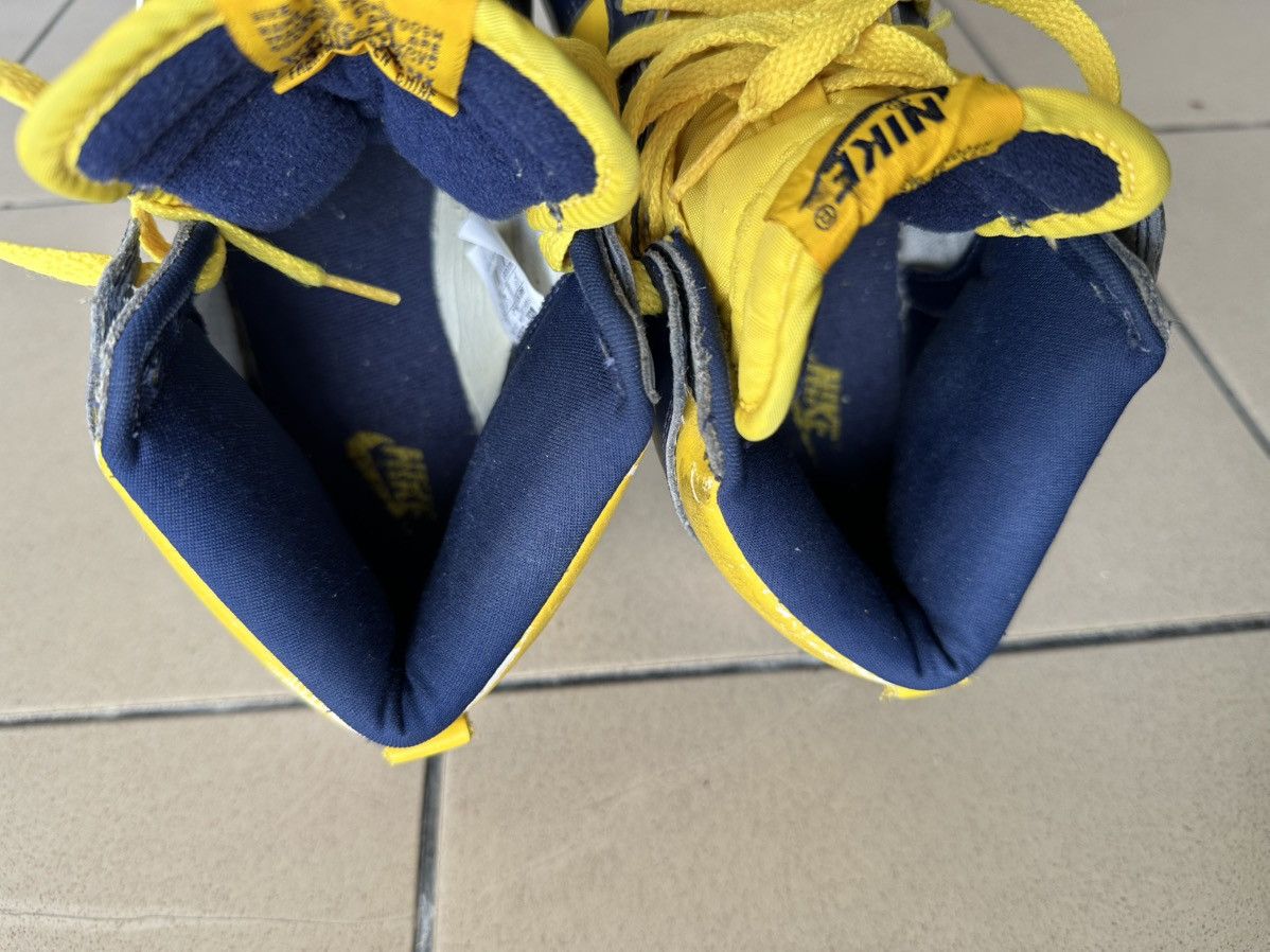 Nike 1998 NIKE DUNK HIGH “Michigan” Size US 7 / EU 40 - 11 Thumbnail