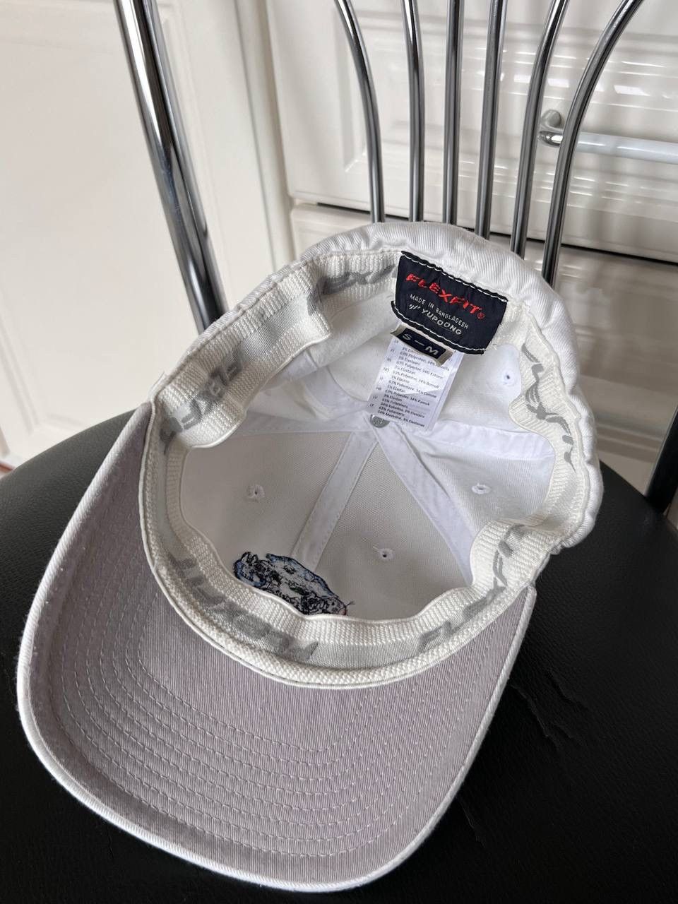 Hook-Ups Vintage Hook-Ups White Cap Hat Anime Super Assassin Girl 00s Size ONE SIZE - 4 Thumbnail