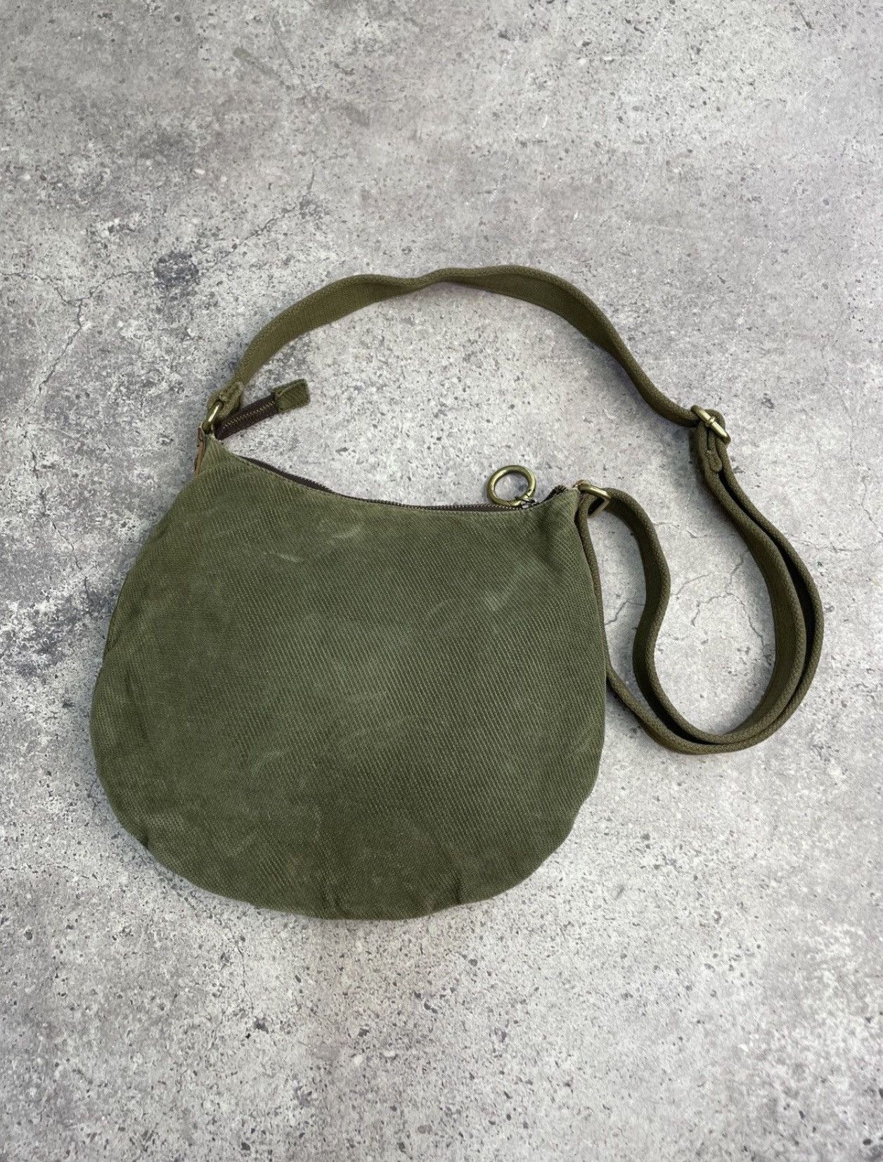 Calvin Klein Vintage Calvin Klein 00s Velvet Leather Bag Kmrii Style Size ONE SIZE - 10 Thumbnail
