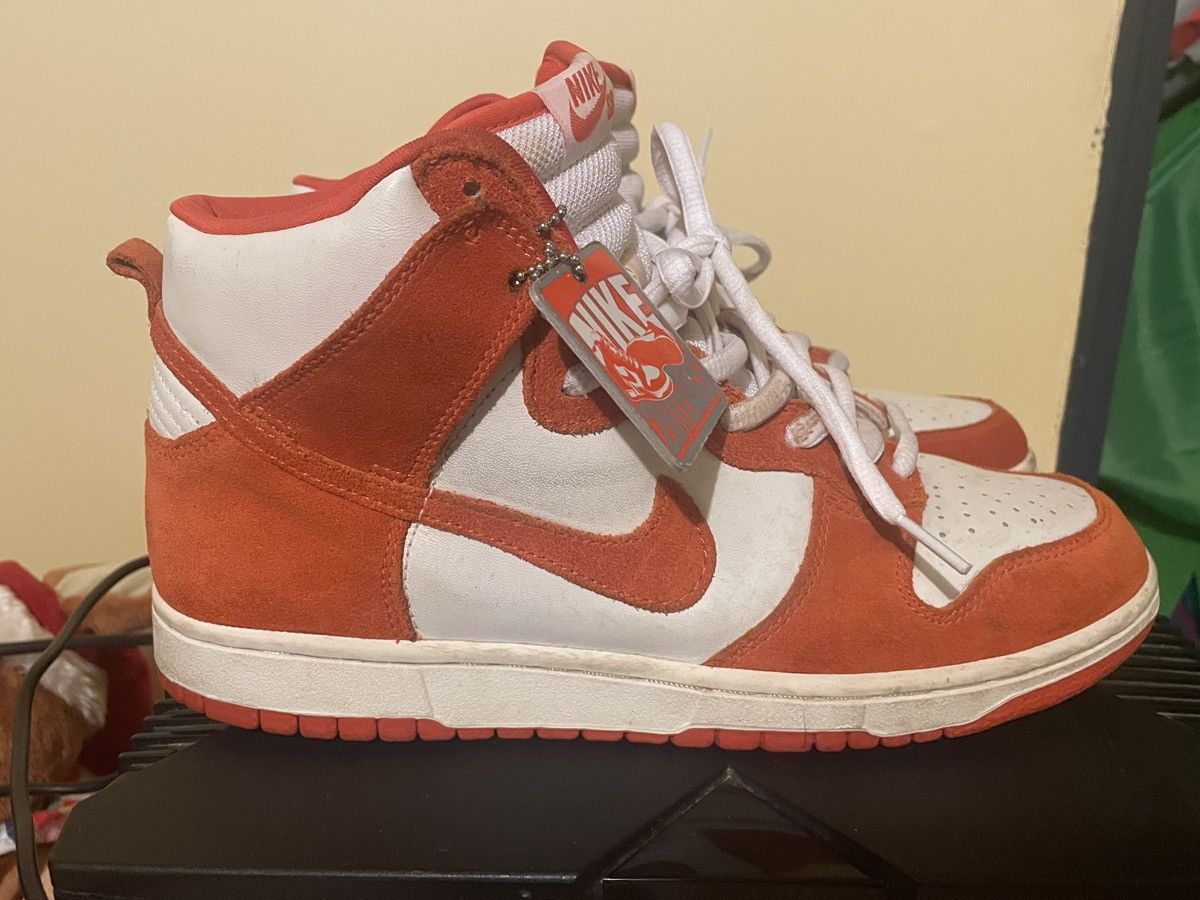 Nike Nike SB Dunk High Pro 'Syracuse' Size US 9.5 / EU 42-43 - 3 Thumbnail