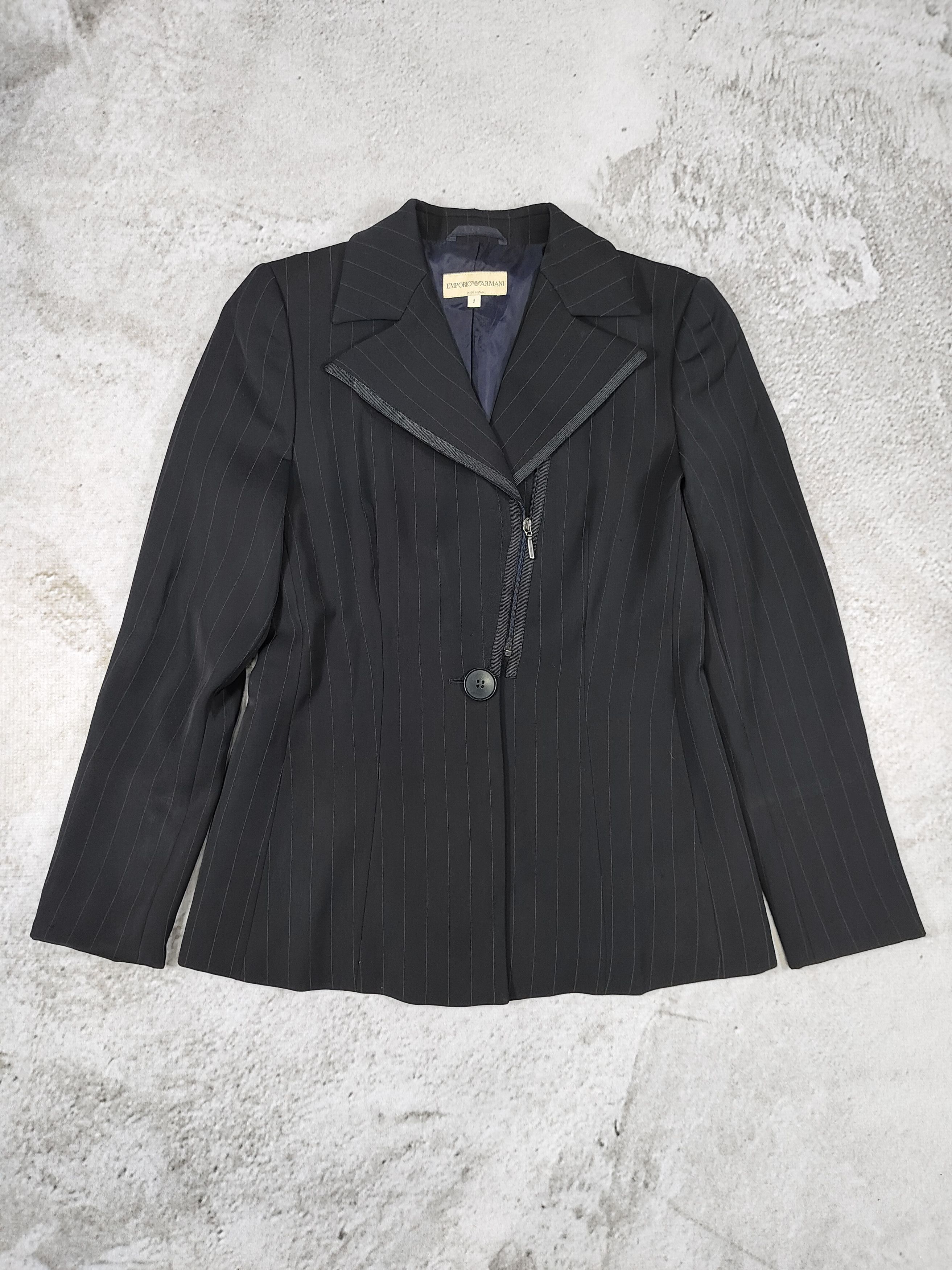 Emporio Armani 00s E.A- Archive Asymmetrical Pinstripe Sculpted Tailoring Size M / US 6-8 / IT 42-44 - 5 Thumbnail