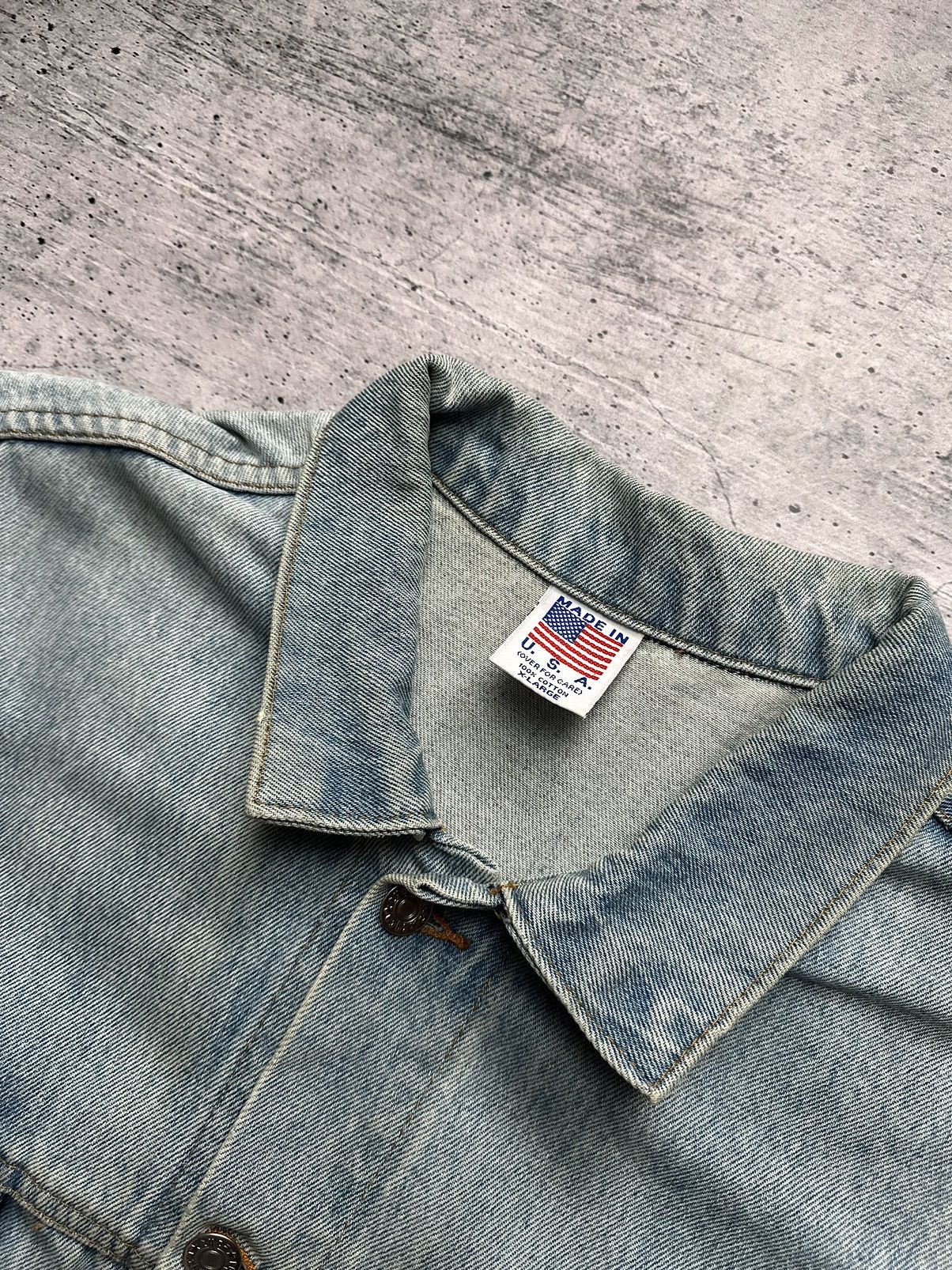 Vintage Vintage 80’s Denim Jeans Faded USA Logo Jacket Size US XL / EU 56 / 4 - 6 Thumbnail