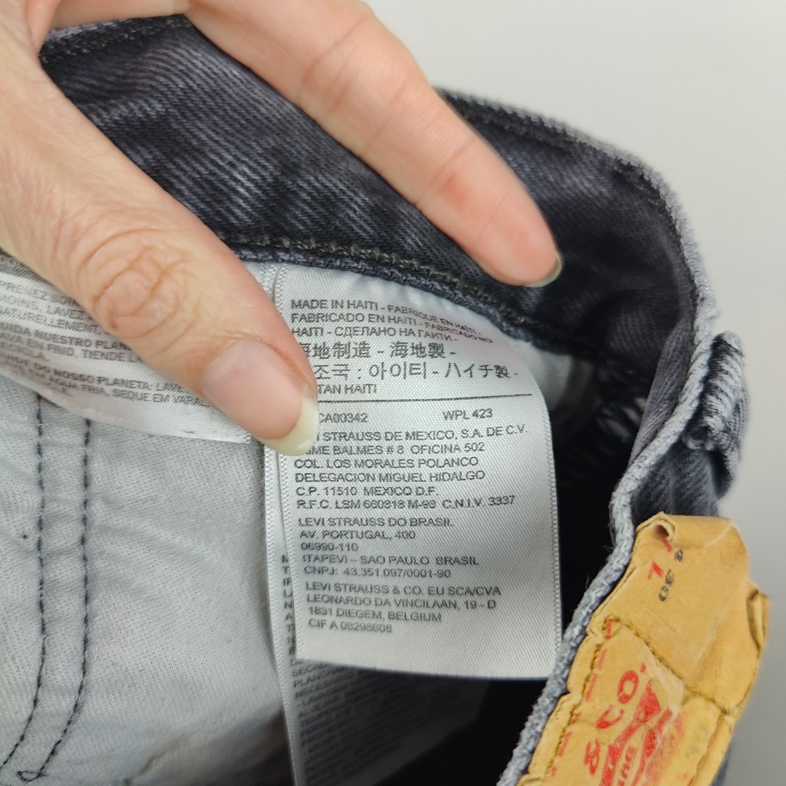 Levi's Levi's 501 Straight Fit Jeans Mens 34x30 Faded Black Wash Size US 34 / EU 50 - 8 Thumbnail