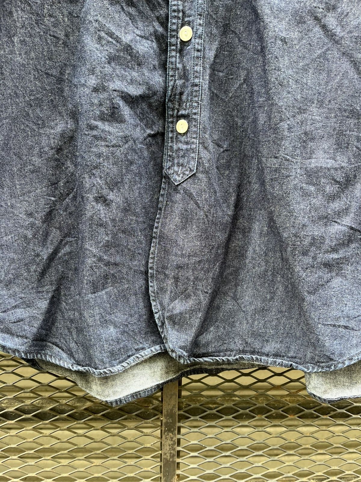 FOB Factory Japanese FOB Factory Denim Chambray Band Collar Workshirt Size US L / EU 52-54 / 3 - 3 Thumbnail
