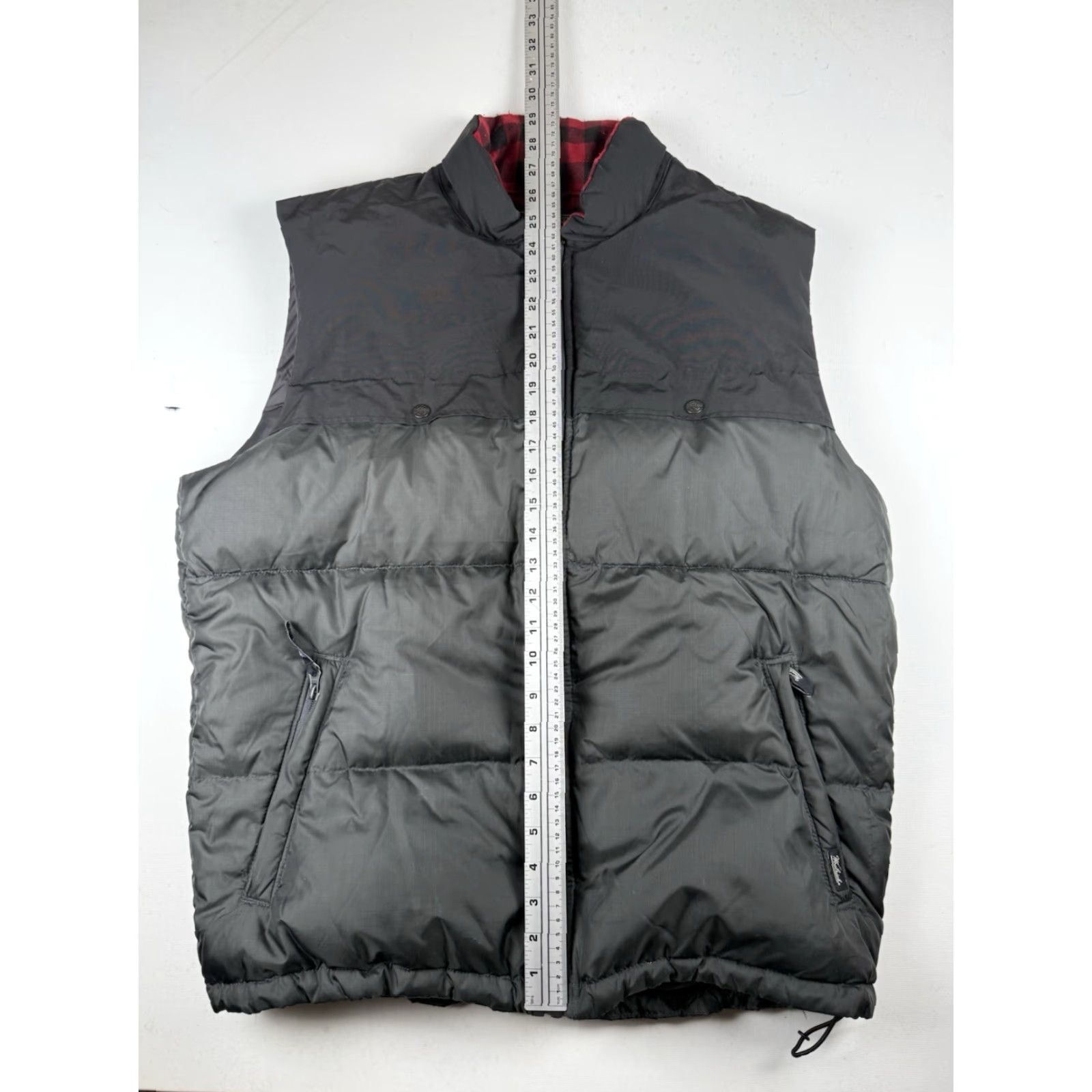 Vintage Woolrich Vest Puffer Mens Large Black Down Insulated Nylon Zip Hiking Outdoors Sleeveless Classic Outdoor Hunting Pockets Fall Winter Spring Mens Size US L / EU 52-54 / 3 - 5 Thumbnail