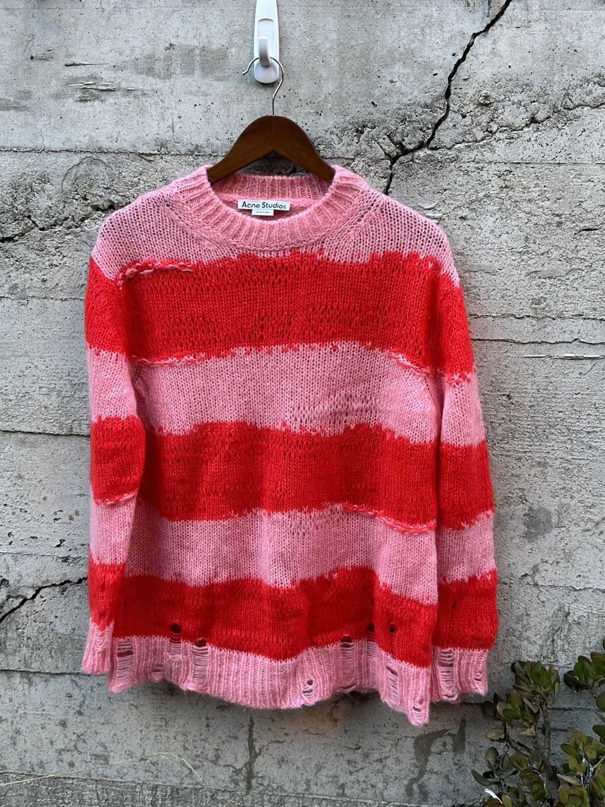 Acne Studios RARE GRAIL Acne Studios Kurt cobain distressed sweater Size US M / EU 48-50 / 2 - 3 Thumbnail
