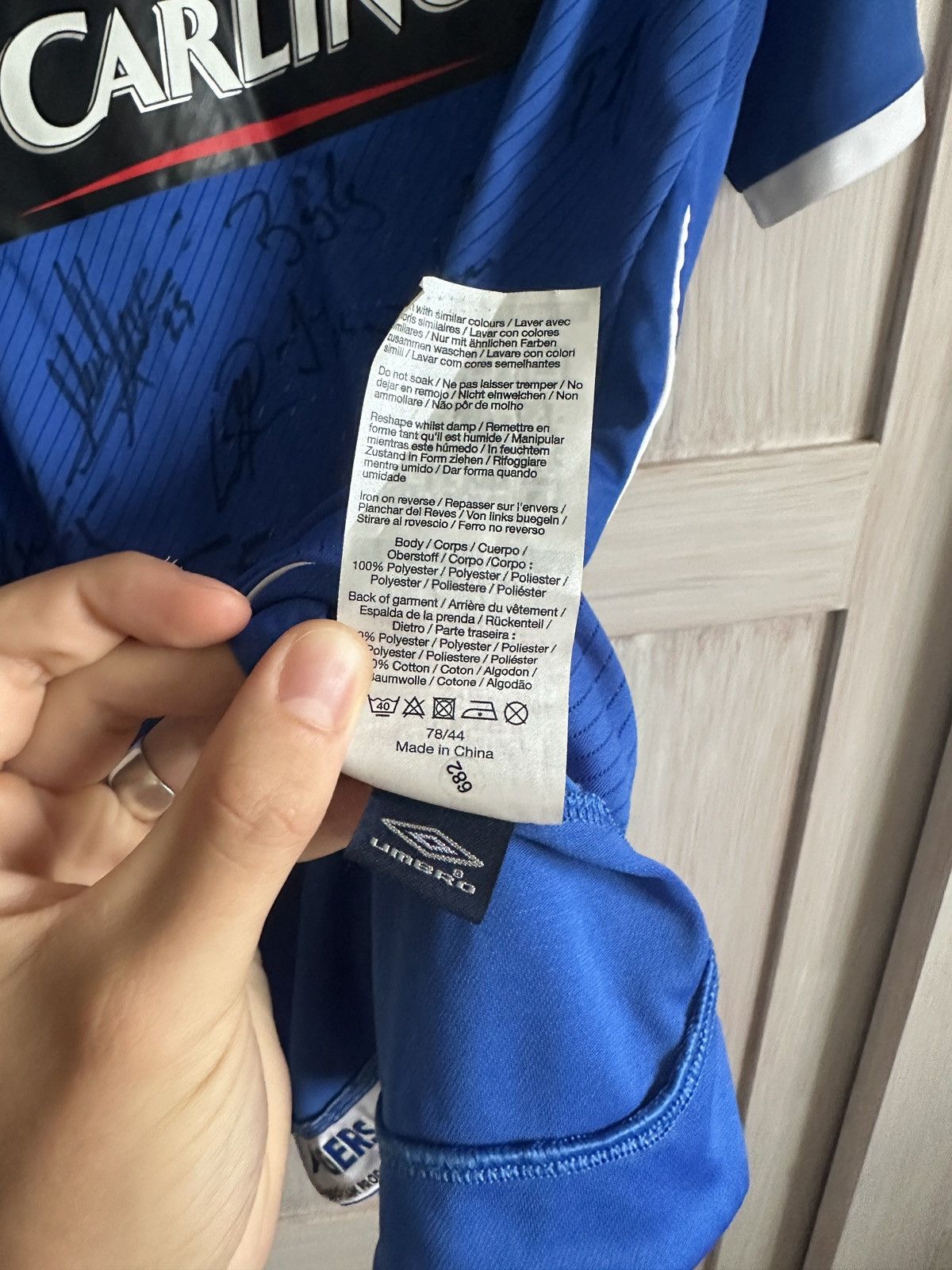 Umbro Umbro Scotland Rangers 2008/2009 team signatures Size US L / EU 52-54 / 3 - 13 Thumbnail