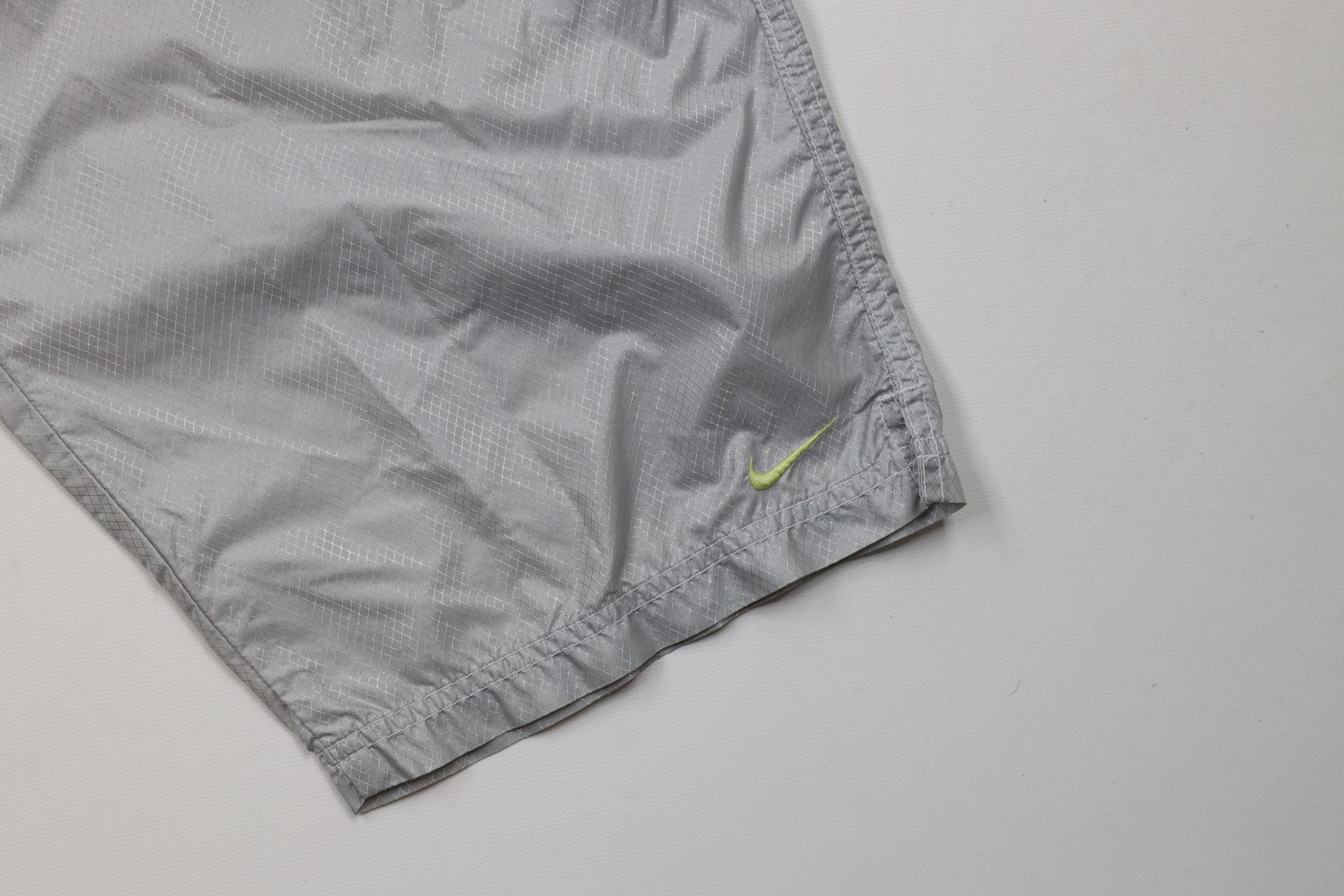 Nike × Vintage Vintage 90s Y2K Nike Mini Swoosh Windbreaker Carpis Pants Size 32" / US 10 / IT 46 - 5 Thumbnail
