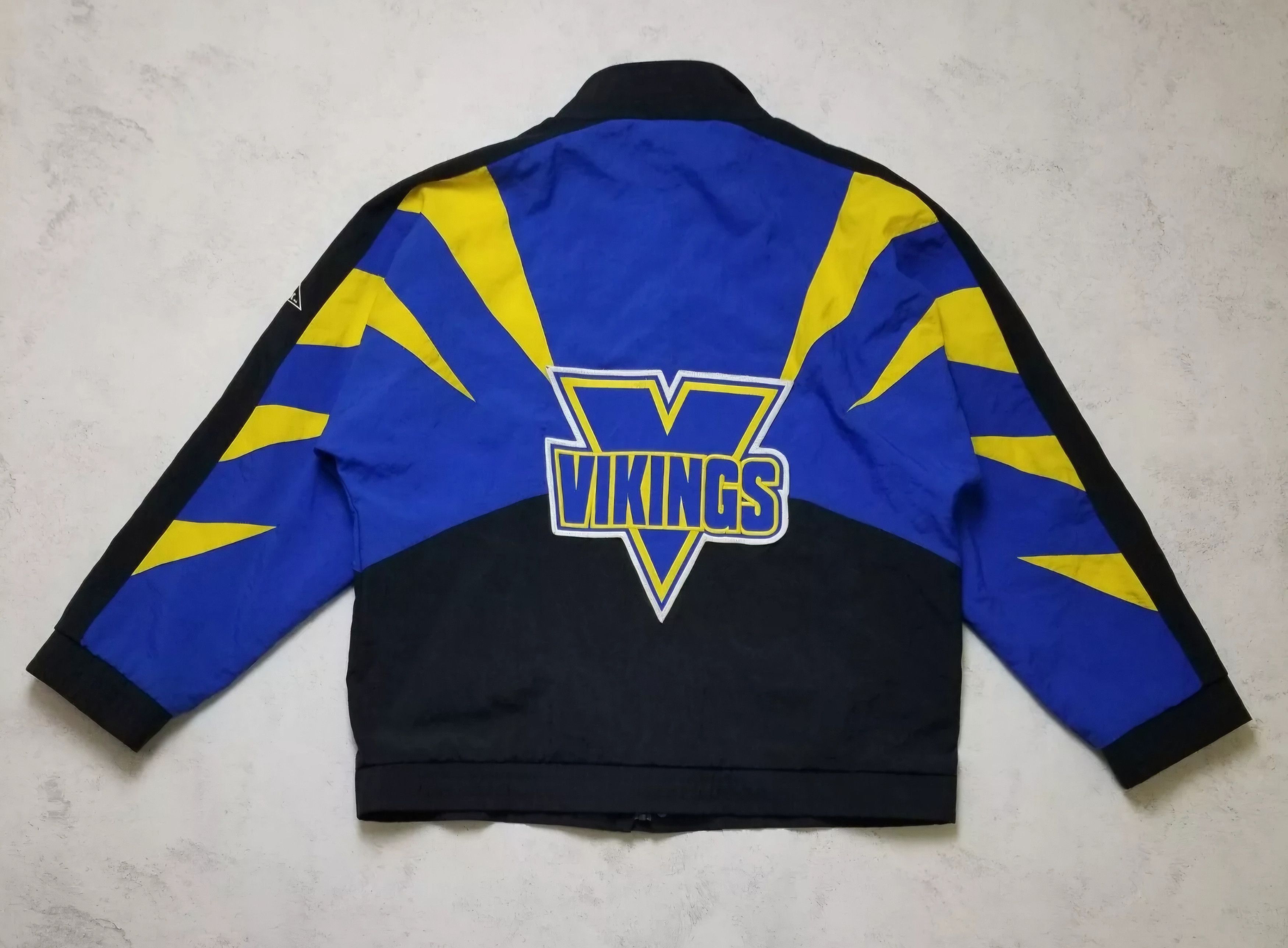 Apex One Vintage Minnesota Vikings Apex One Shark Tooth Jacket Size US L / EU 52-54 / 3 - 1 Thumbnail