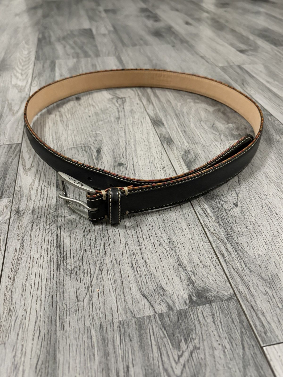 Paul Smith Paul Smith Black Leather Belt with Contrast Stitching Size 36 - 2 Thumbnail