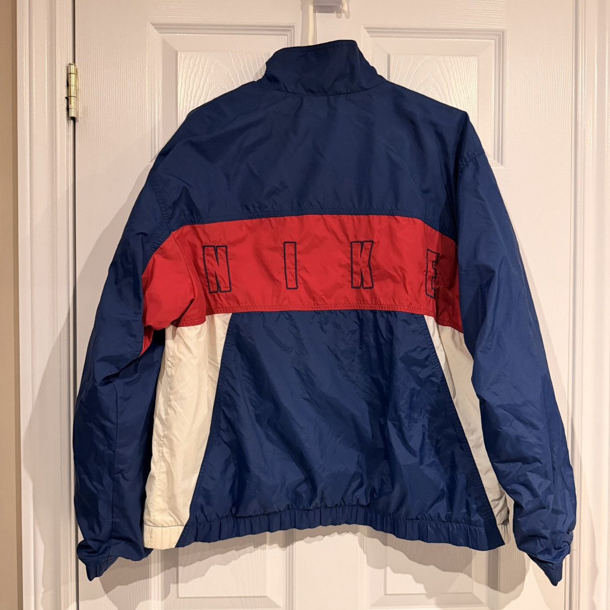 Nike Nike 80s spell out windbreaker jacket Size US M / EU 48-50 / 2 - 4 Thumbnail