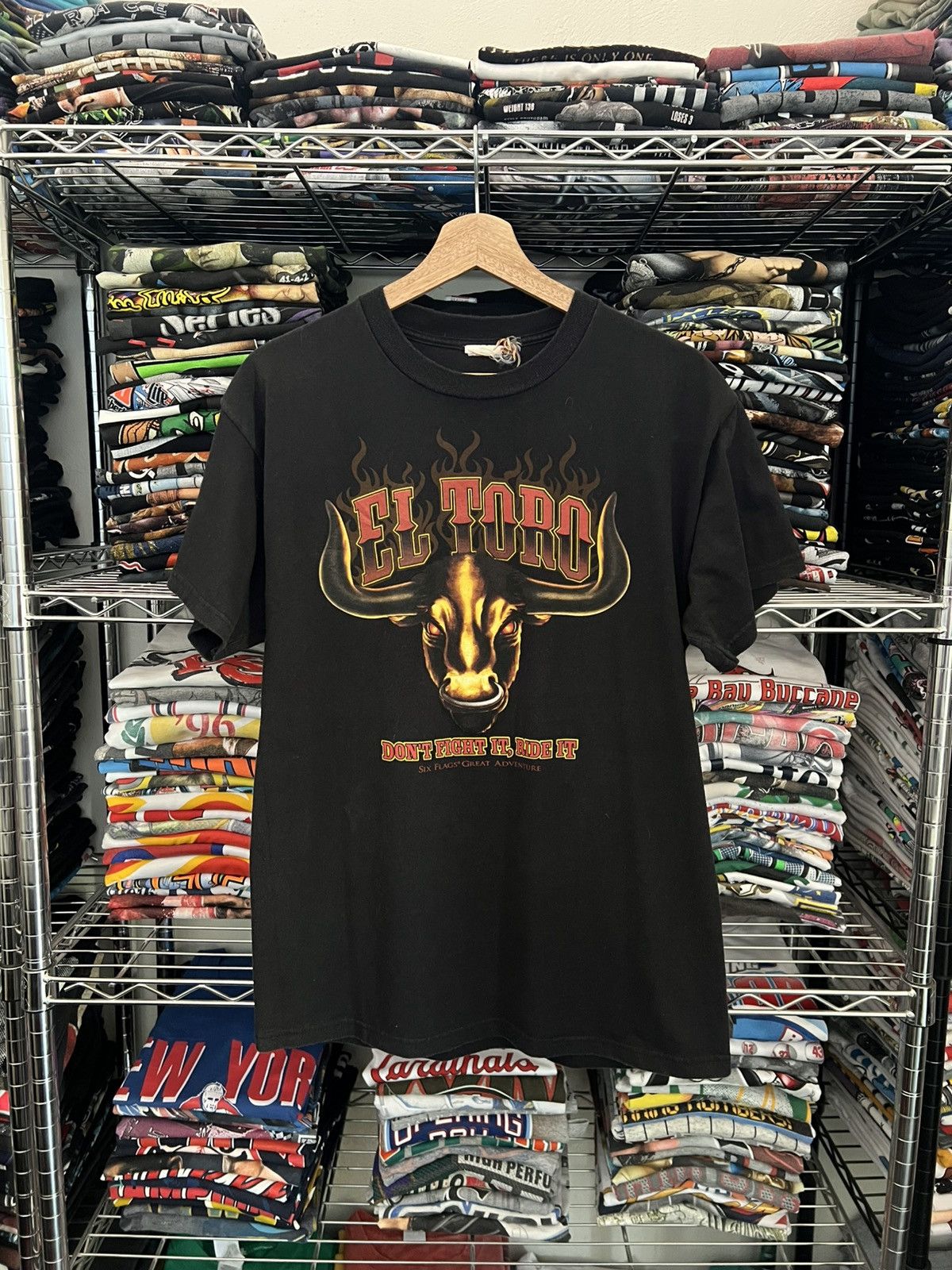 Universal Studios 90s Six Flags El Toro Great Adventure Flaming Bull Tee Size US M / EU 48-50 / 2 - 1 Thumbnail