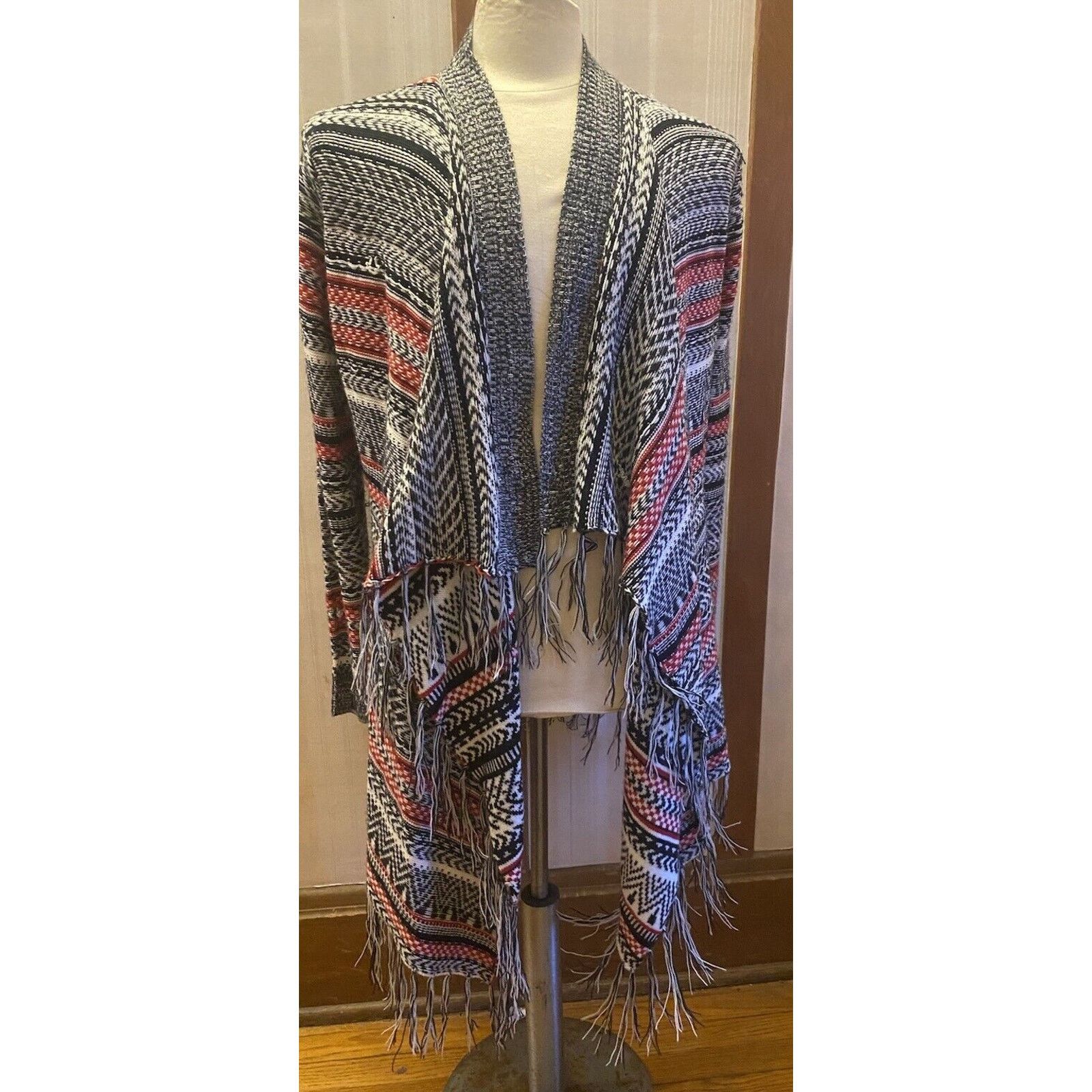 Almost Famous NWT Almost Famous Open Cardigan Soft Sweater Women's M Size M / US 6-8 / IT 42-44 - 1 Thumbnail