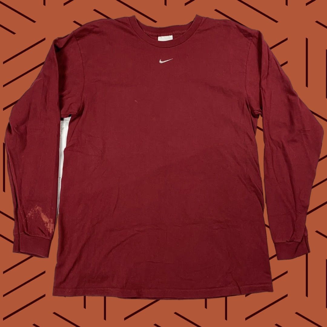 Nike VINTAGE Y2K NIKE EMBROIDERED LONG SLEEVE T-SHIRT M RED CENTER LOGO MEN'S Size US M / EU 48-50 / 2 - 1 Thumbnail