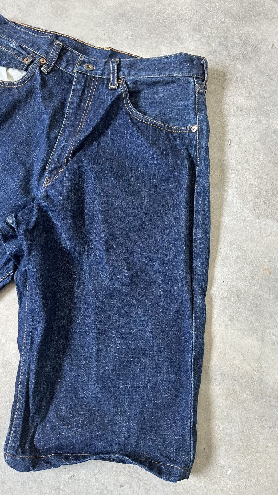Levi's VINTAGE LEVIS 512 DISTRESSED JORTS Size US 32 / EU 48 - 3 Thumbnail