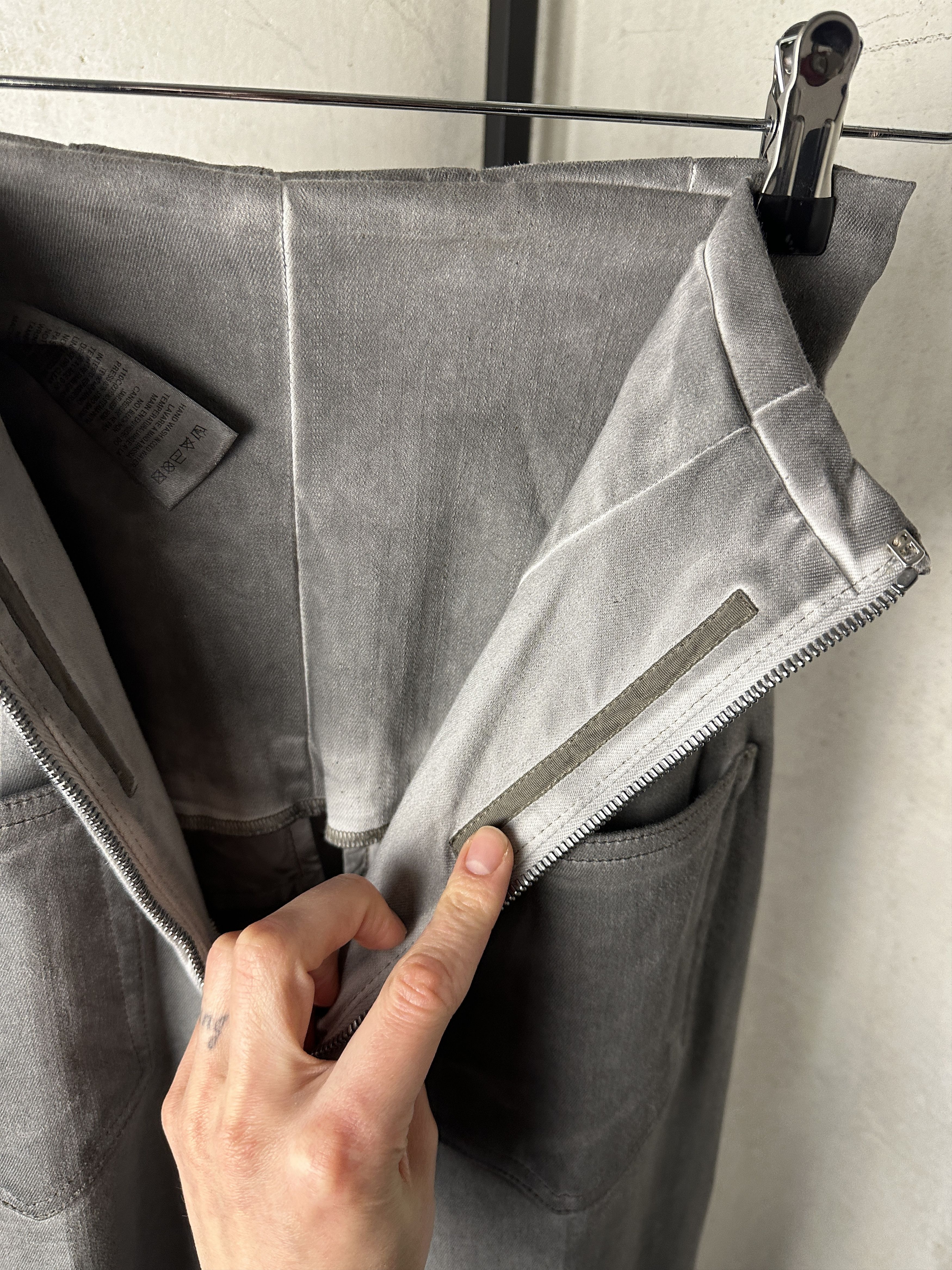 Rick Owens Rick Owens DRKSHDW Off-White Porterville Dirt Cooper Jeans Size 26" / US 2 / IT 38 - 14 Thumbnail