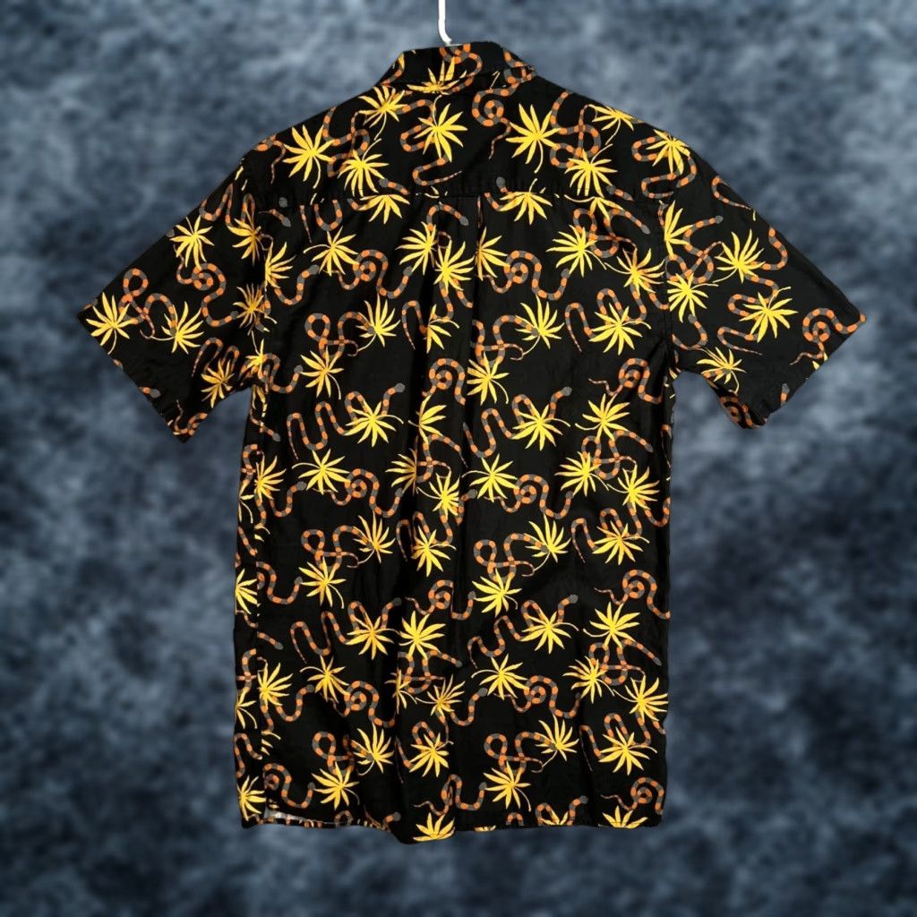 Zanerobe ZANEROBE Shirt Mens XS Black Short Sleeve Button-Up with Snake & Palm Print Size US XS / EU 42 / 0 - 1 Thumbnail