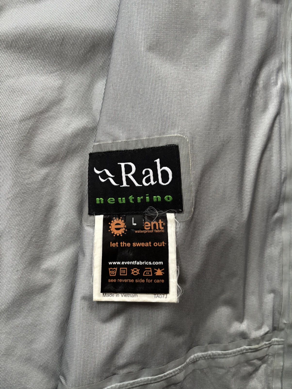Rab Membrane Jacket Rab Neutrino Event Fabric Size US L / EU 52-54 / 3 - 6 Thumbnail