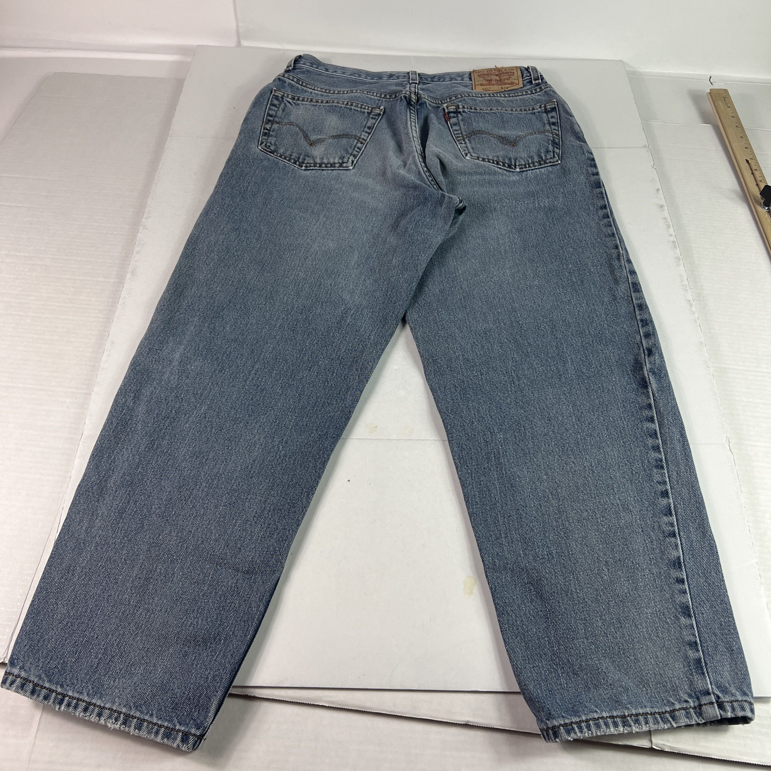 Levi's Y2K Levi's Jeans 560 Comfort Loose Fit Tapered Blue Denim Size US 33 - 12 Thumbnail