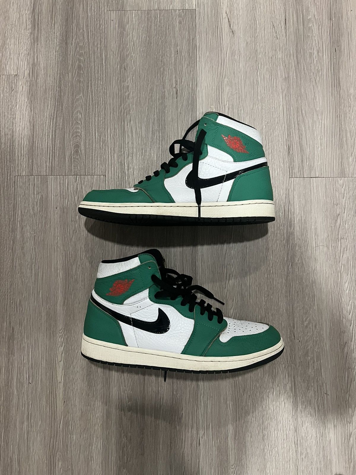 image of Jordan Nike Jordan 1 Luck Green Size 9.5 M Shoes, Men's