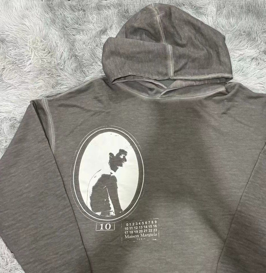 Maison Margiela Maison Margiela Portrait, washing, old, pullover, hoodie, s Size US M / EU 48-50 / 2 - 6 Thumbnail