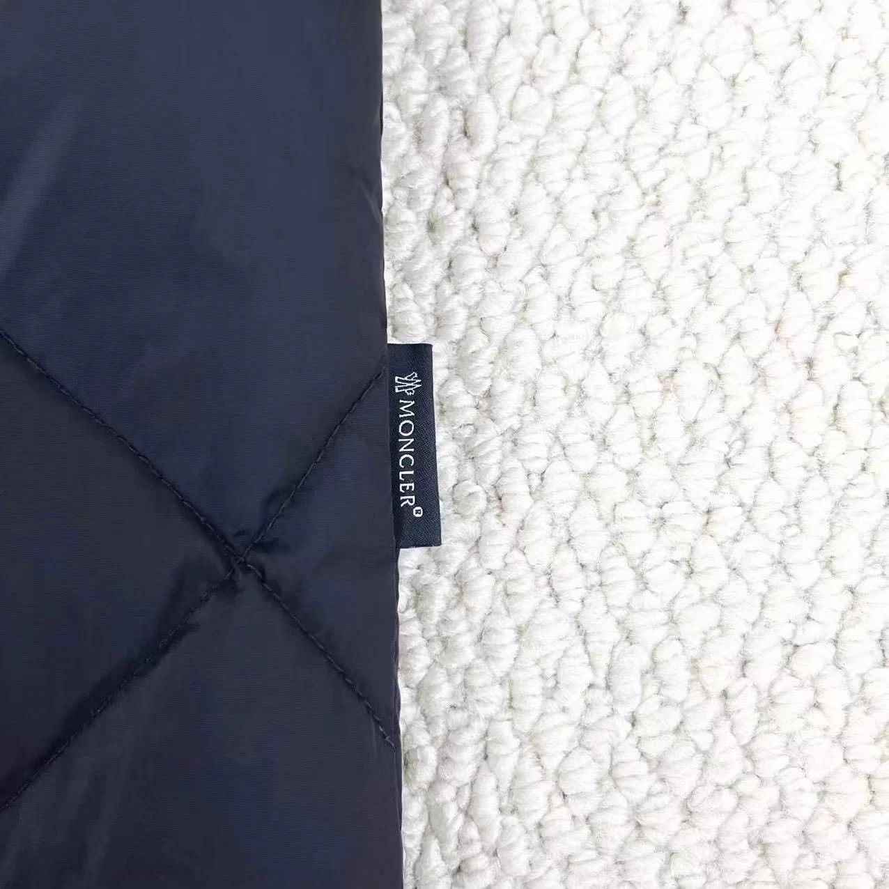 Moncler Moncler Vauloge quilted wp ruffled logo zip down jacket 00 Size XXS / US 00 / IT 34 - 4 Thumbnail