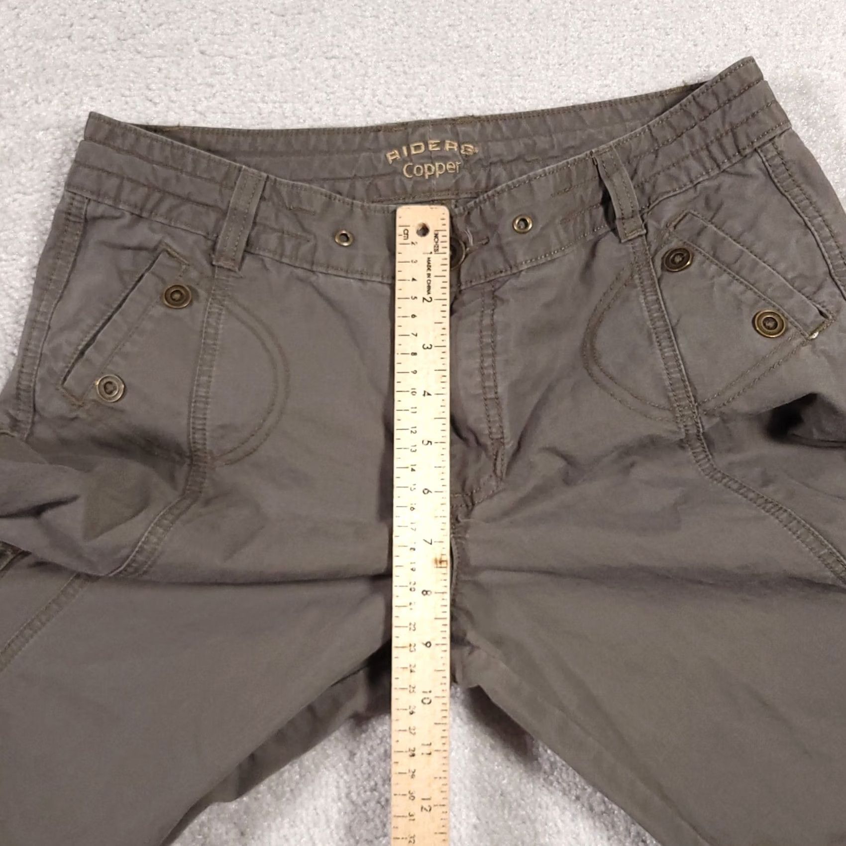 Lee Lee Riders Copper Cropped Cargo Capri Pants Women's 9/10 M Brown Outdoors - Cotton, Khaki? No, Brown Outdoors Size 30" / US 8 / IT 44 - 6 Thumbnail