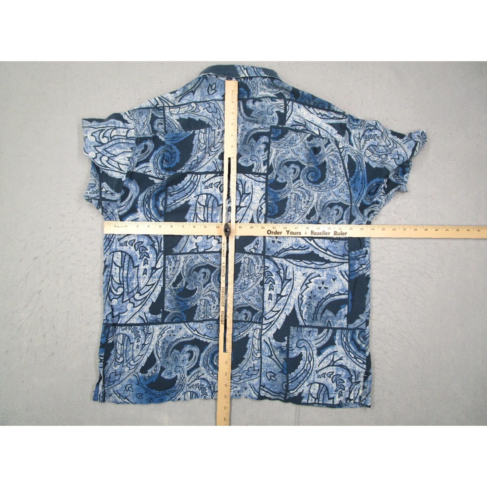 Tommy Bahama TOMMY BAHAMA Shirt Men Large Original Blue Camp Button Up Silk Hawaiian Abstract Floral Button-Up Short Sleeve Casual Size US L / EU 52-54 / 3 - 5 Thumbnail