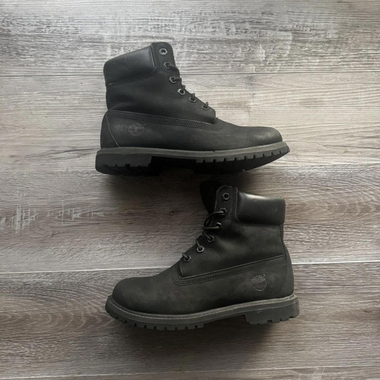 Timberland TIMBERLAND • Premium 6-Inch Boot "Black" (7M) Size US 7 / EU 40 - 2 Thumbnail