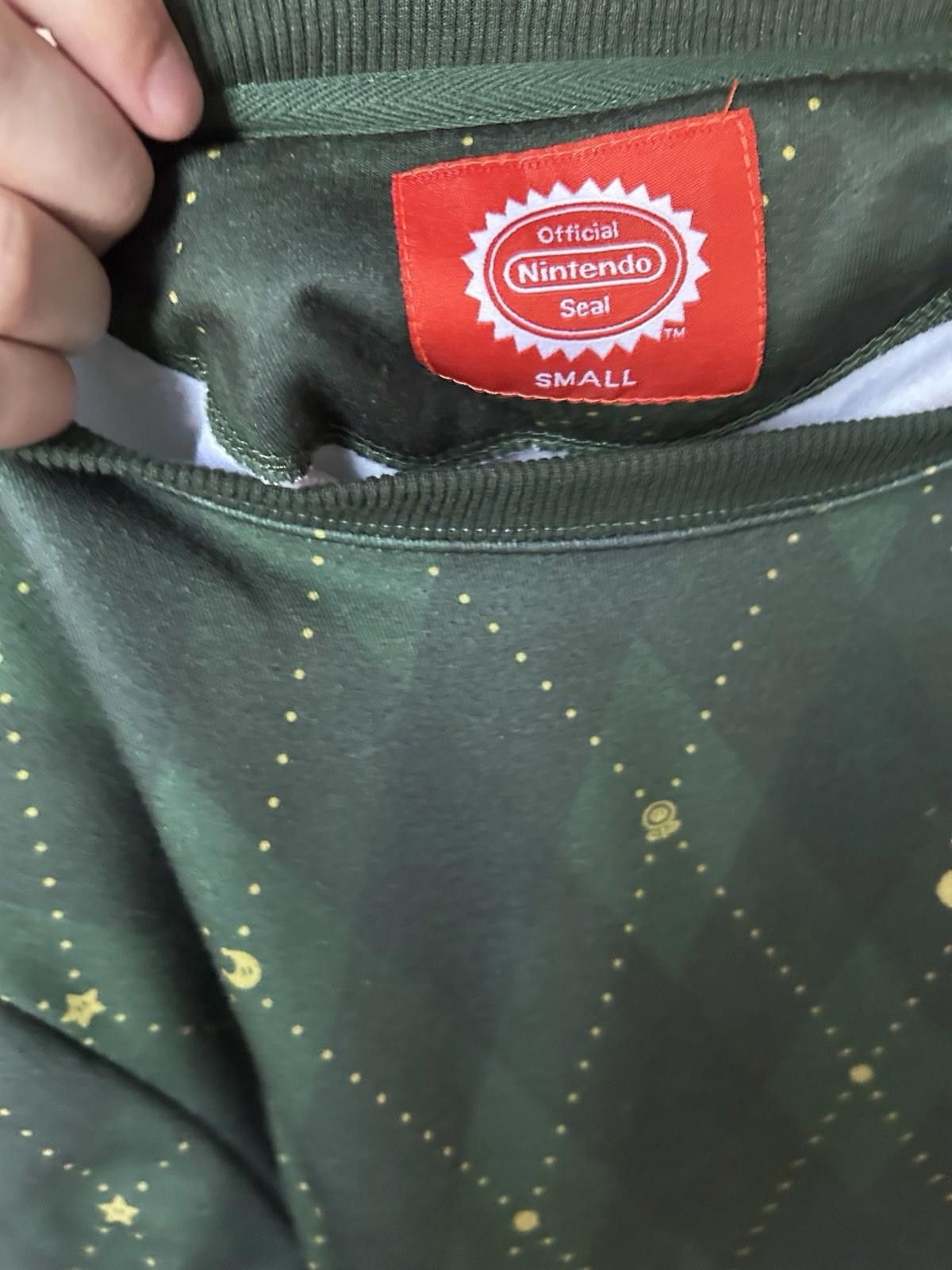 Nintendo Nintendo Official Seal Green Luigi Long Sleeve Sweatshirt S Size US S / EU 44-46 / 1 - 5 Thumbnail