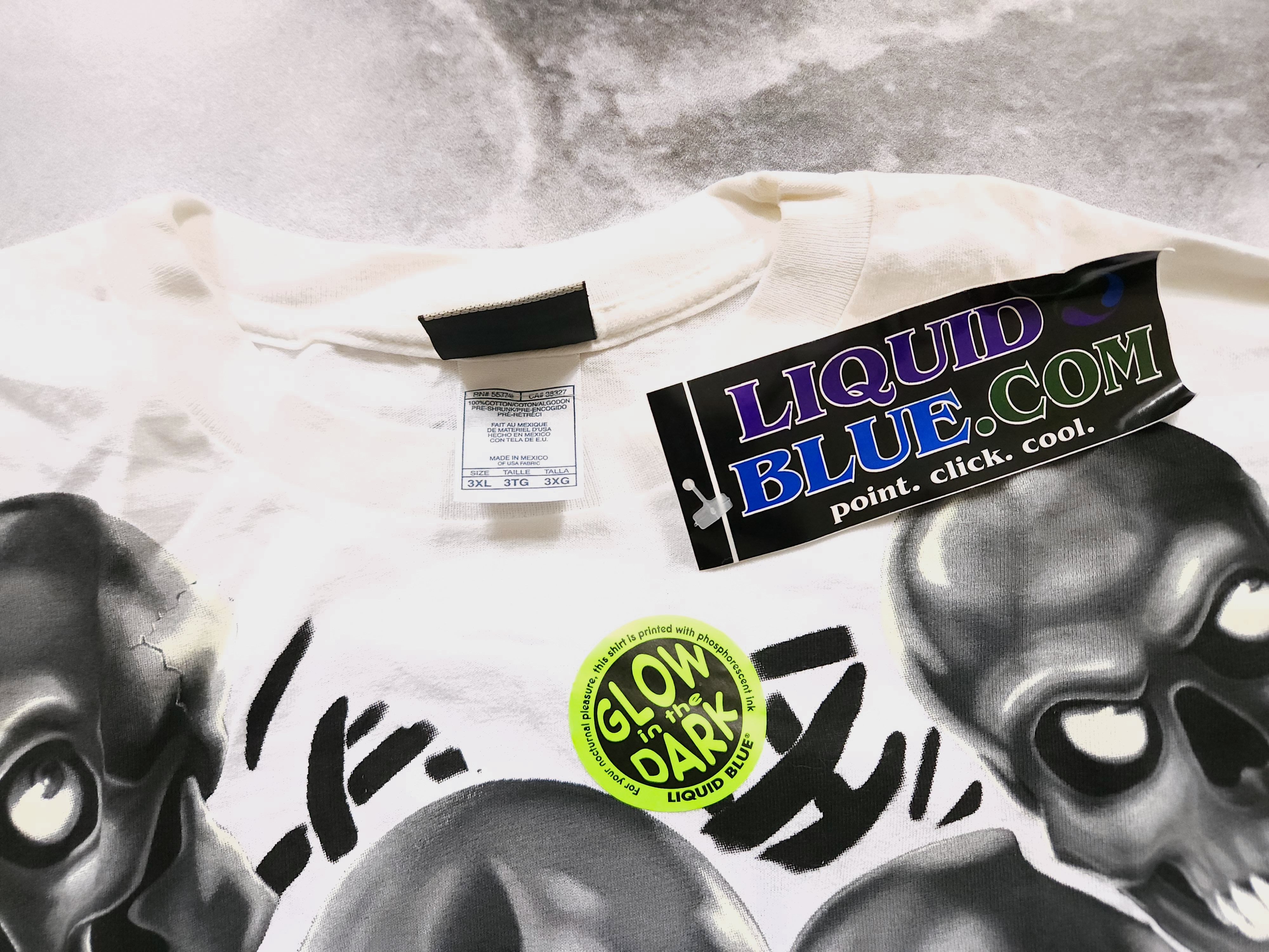 Liquid Blue × Vintage Vintage Liquid Blue Skull Pile 3XL T-Shirt NWT Size US XXL / EU 58 / 5 - 6 Thumbnail