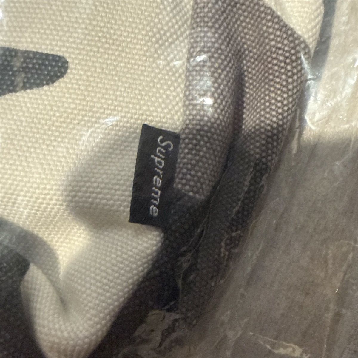 Supreme SS25 Supreme - Snow Camo Mini Messenger Bag Size ONE SIZE - 3 Thumbnail