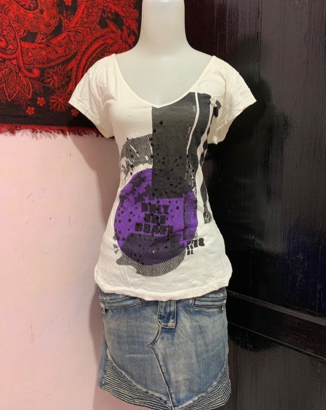 Diesel Y2K Diesel The Brave Shirt Punk T-Shirt Size M / US 6-8 / IT 42-44 - 1 Thumbnail