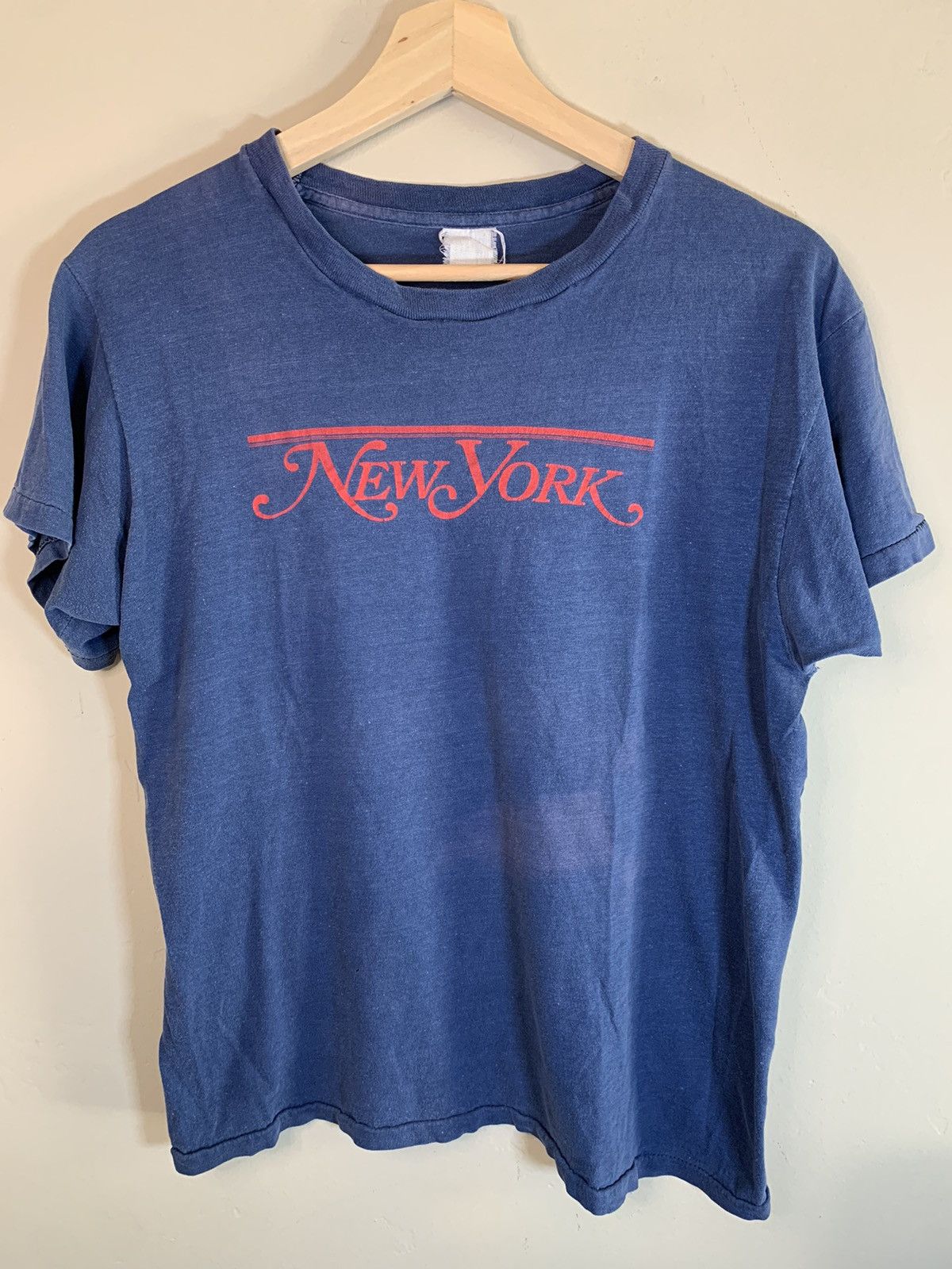 Vintage *RARE* Vintage 70s New York Magazine Art Single Stitch Shirt Size US M / EU 48-50 / 2 - 1 Thumbnail