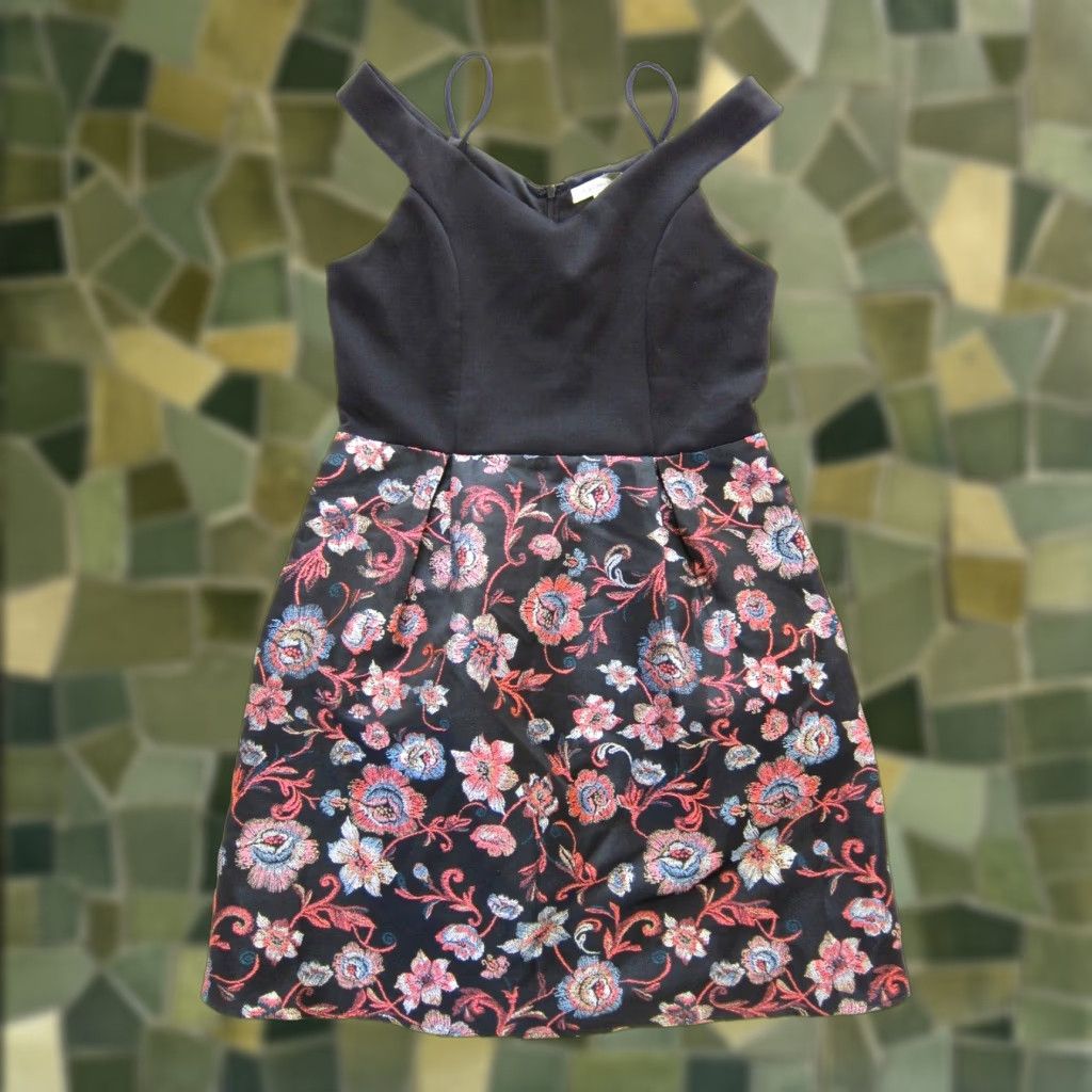 Vintage Francesca's Fit & Flare Dress L - Floral Pink Black Metallic Silver Pockets, V-Neck, Sleeveless, Knee Length, Back Zip, Woman, Coat Size L / US 10 / IT 46 - 1 Thumbnail
